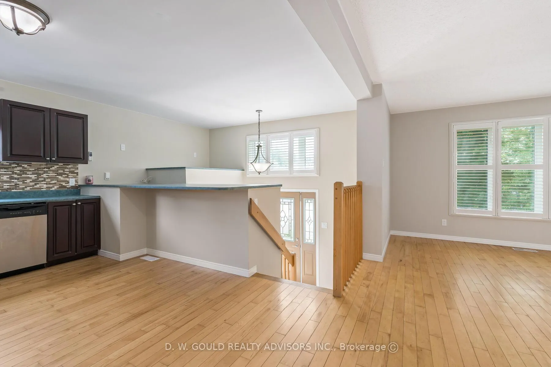 Photo 11 of 42 River Drive, Halton Hills, Georgetown — HOMEH