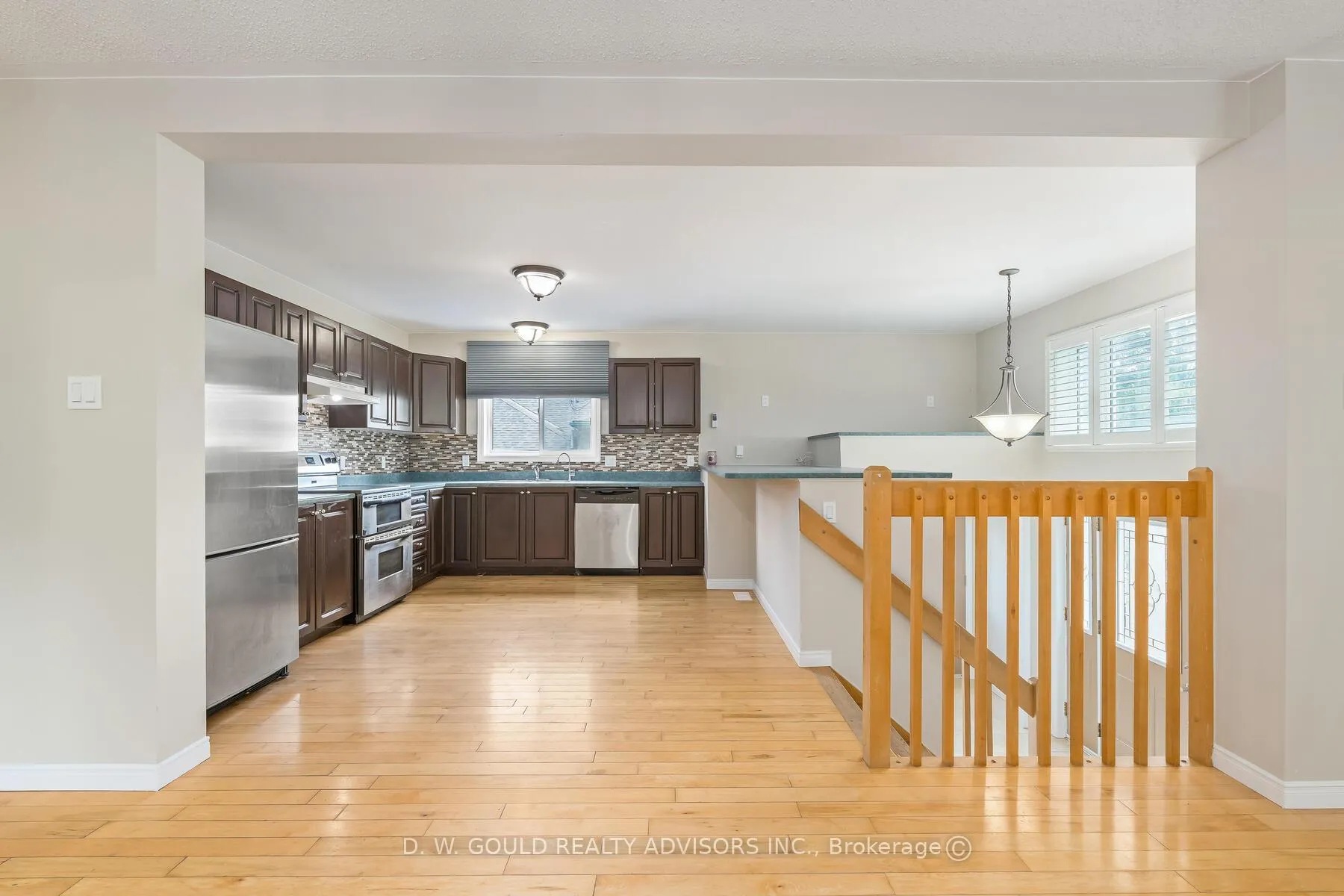 Photo 15 of 42 River Drive, Halton Hills, Georgetown — HOMEH