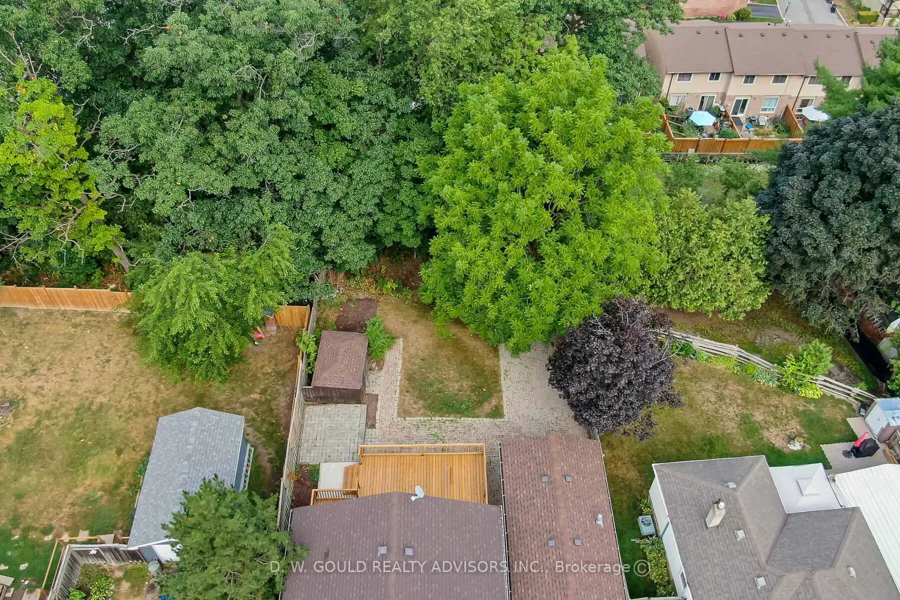 Photo 39 of 42 River Drive, Halton Hills, Georgetown — HOMEH