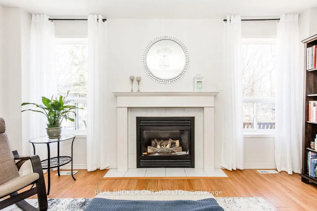Photo 12 of 65 Benson Drive, Barrie, Sandy Hollow — HOMEH