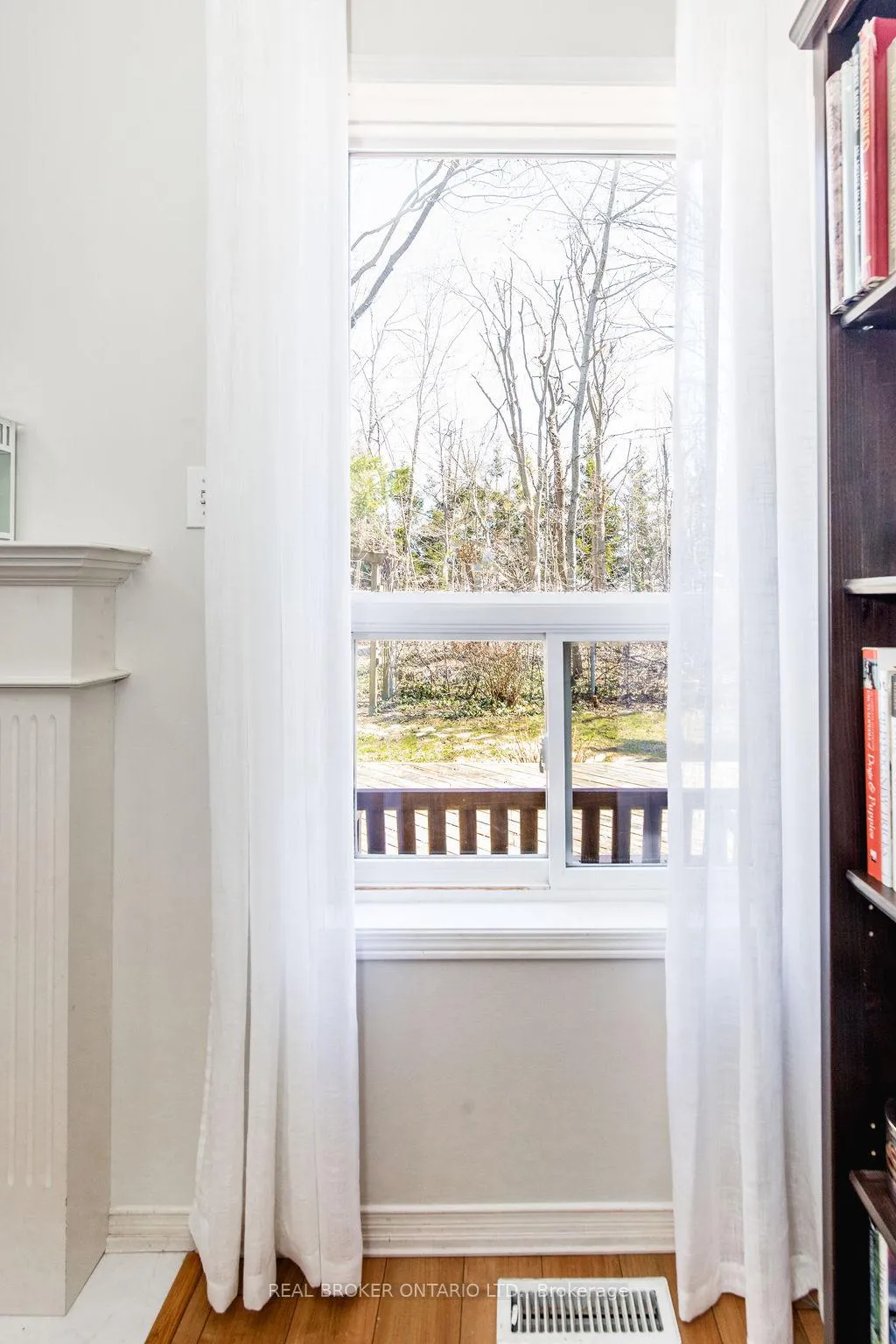 Photo 13 of 65 Benson Drive, Barrie, Sandy Hollow — HOMEH