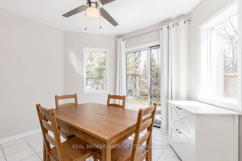 Photo 19 of 65 Benson Drive, Barrie, Sandy Hollow — HOMEH