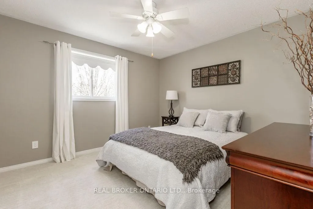 Photo 31 of 65 Benson Drive, Barrie, Sandy Hollow — HOMEH