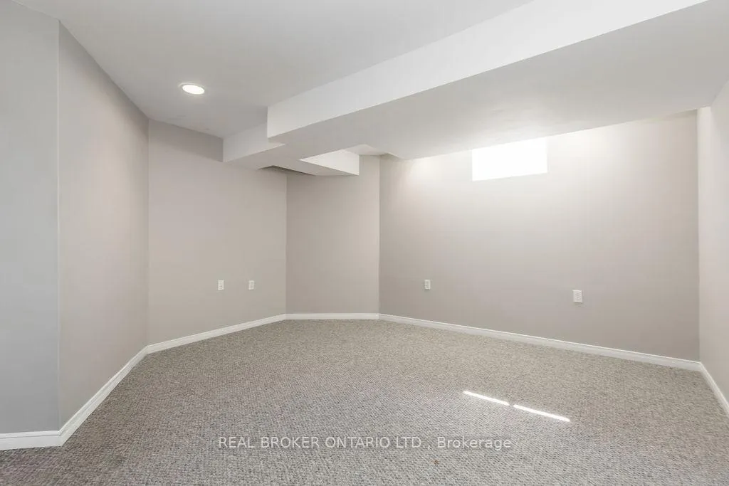 Photo 41 of 65 Benson Drive, Barrie, Sandy Hollow — HOMEH