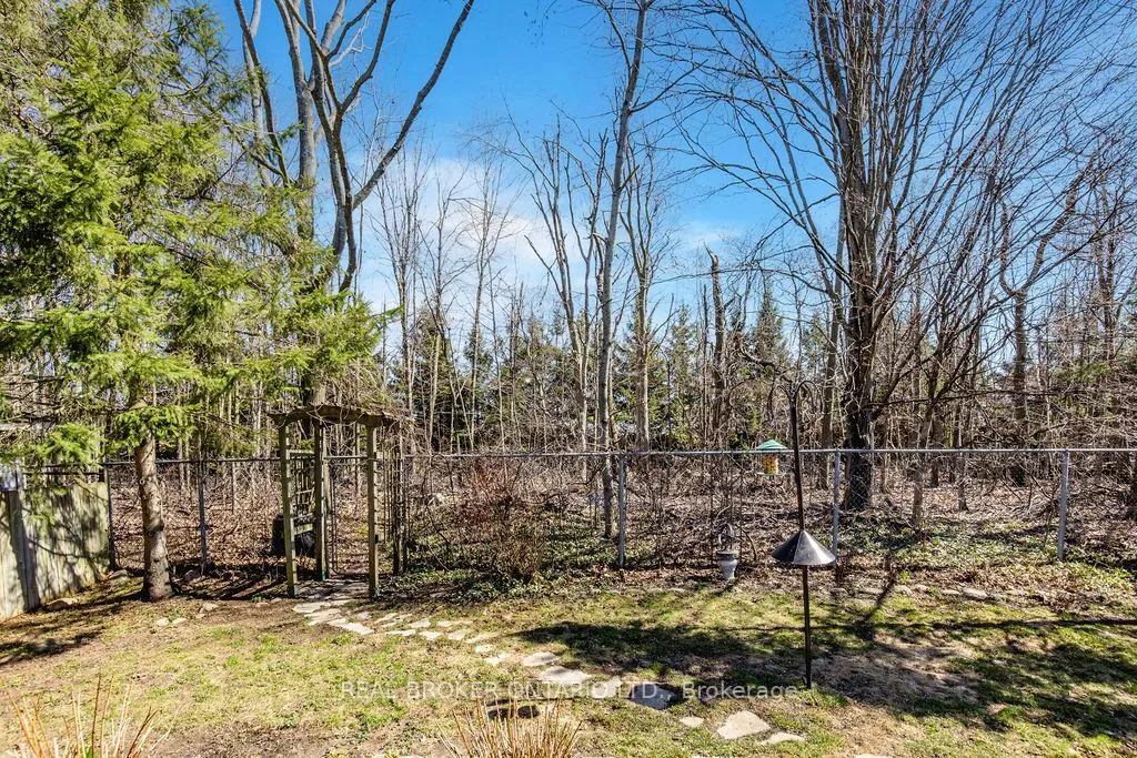 Photo 45 of 65 Benson Drive, Barrie, Sandy Hollow — HOMEH