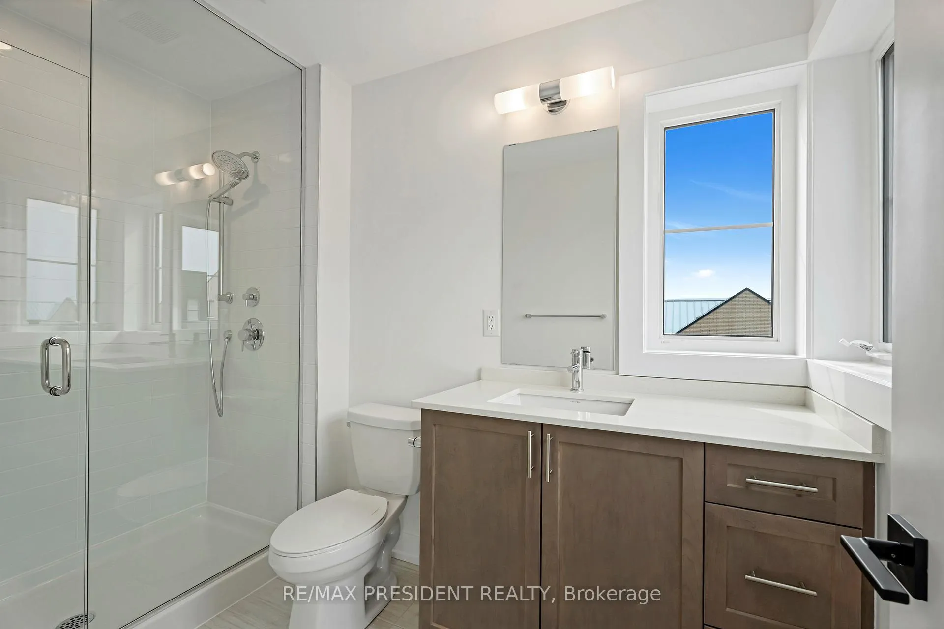 Photo 22 of Unit 48, 2273 Turnberry Road, Burlington, Rose — HOMEH