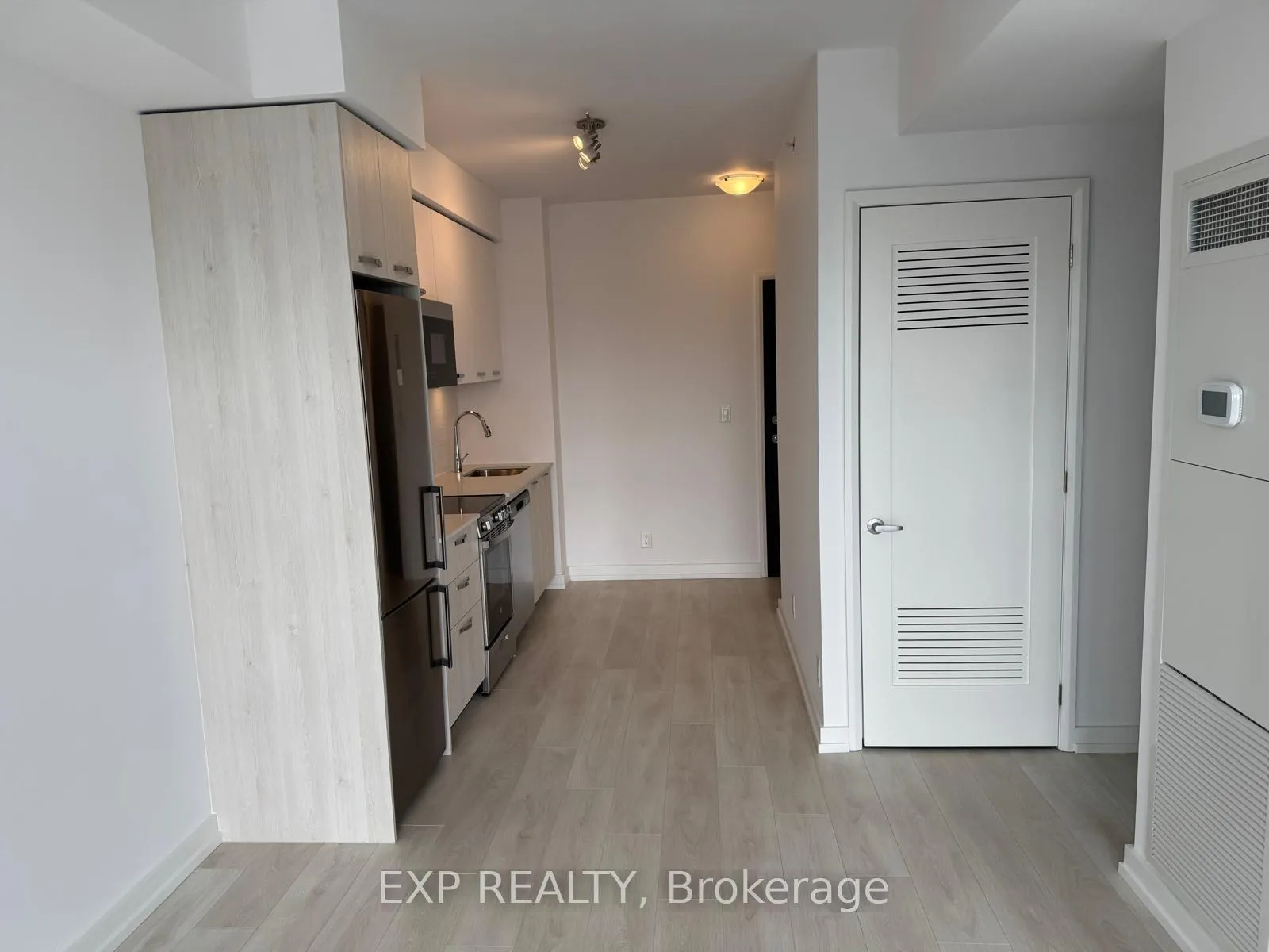 Photo 20 of Unit 2513, 75 James Street, Hamilton, Corktown — HOMEH