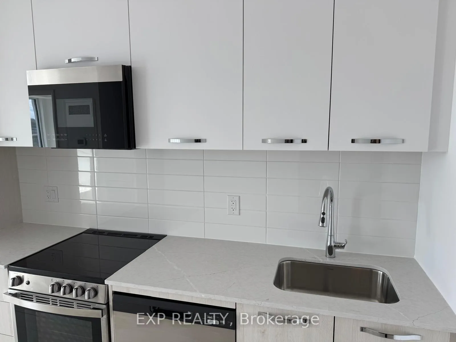 Photo 15 of Unit 2613, 75 James Street, Hamilton, Corktown — HOMEH