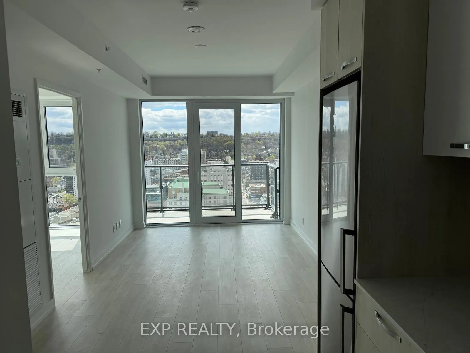 Photo 16 of Unit 2613, 75 James Street, Hamilton, Corktown — HOMEH