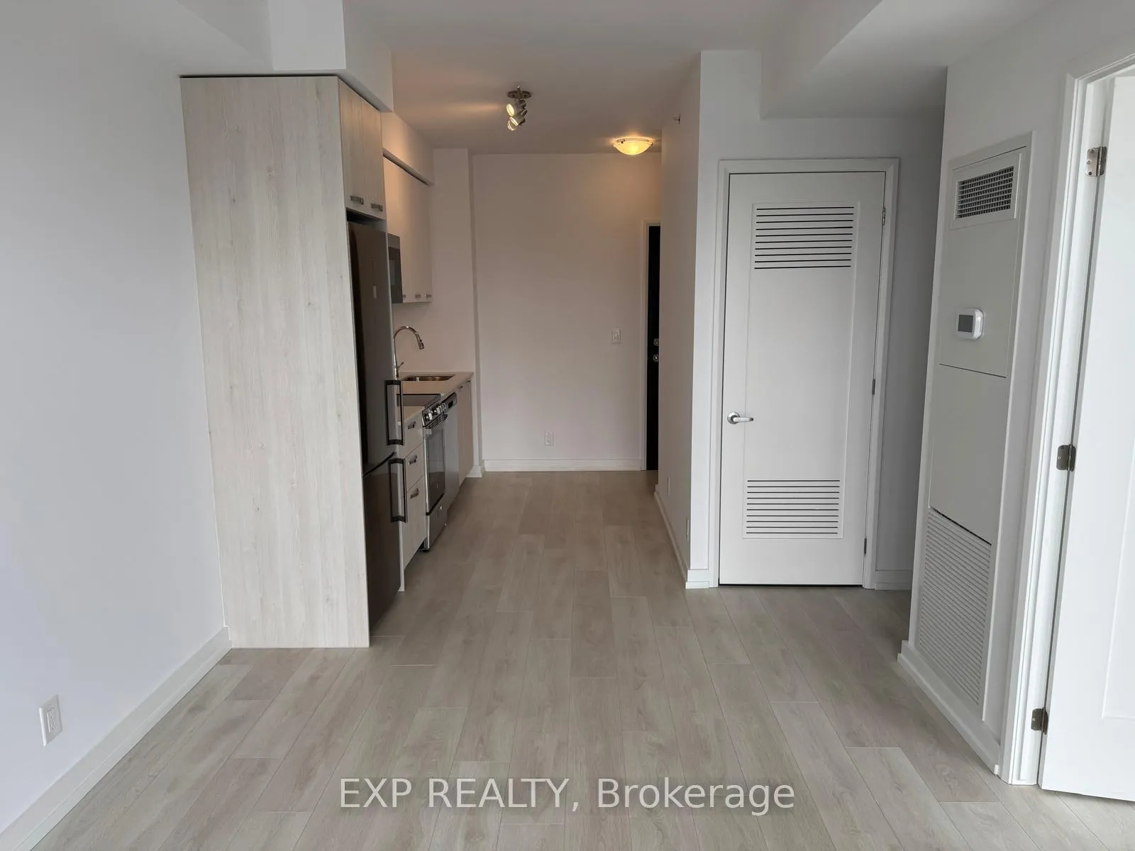 Photo 30 of Unit 2613, 75 James Street, Hamilton, Corktown — HOMEH