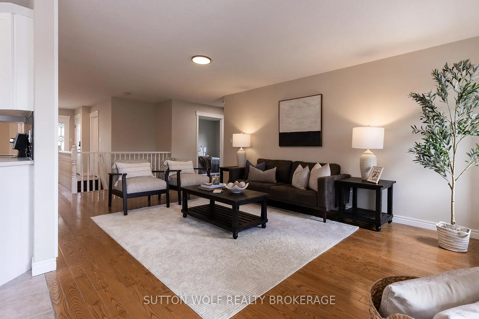 Photo 16 of 501 Darcy Drive, Strathroy-Caradoc, NE — HOMEH