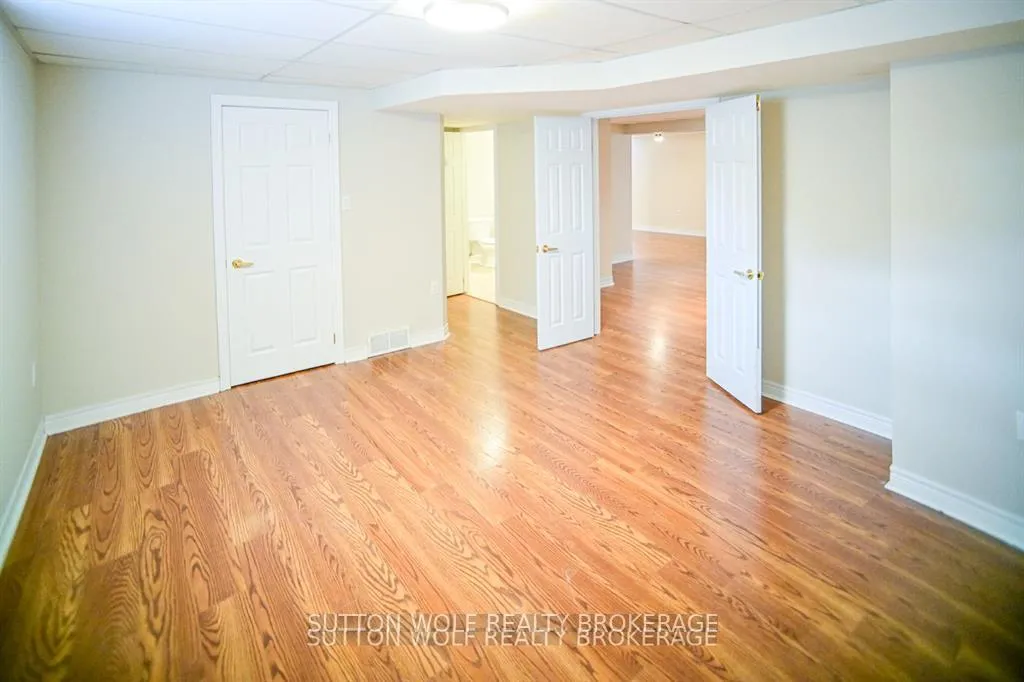 Photo 29 of 501 Darcy Drive, Strathroy-Caradoc, NE — HOMEH