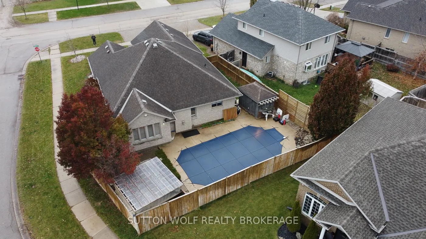 Photo 38 of 501 Darcy Drive, Strathroy-Caradoc, NE — HOMEH