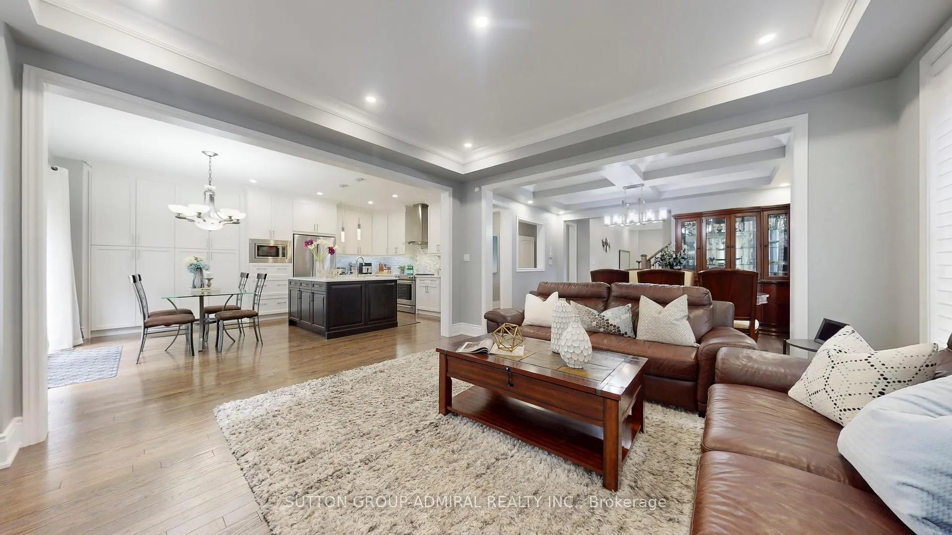 Photo 7 of 7 Fitzmaurice Drive, Vaughan, Patterson — HOMEH