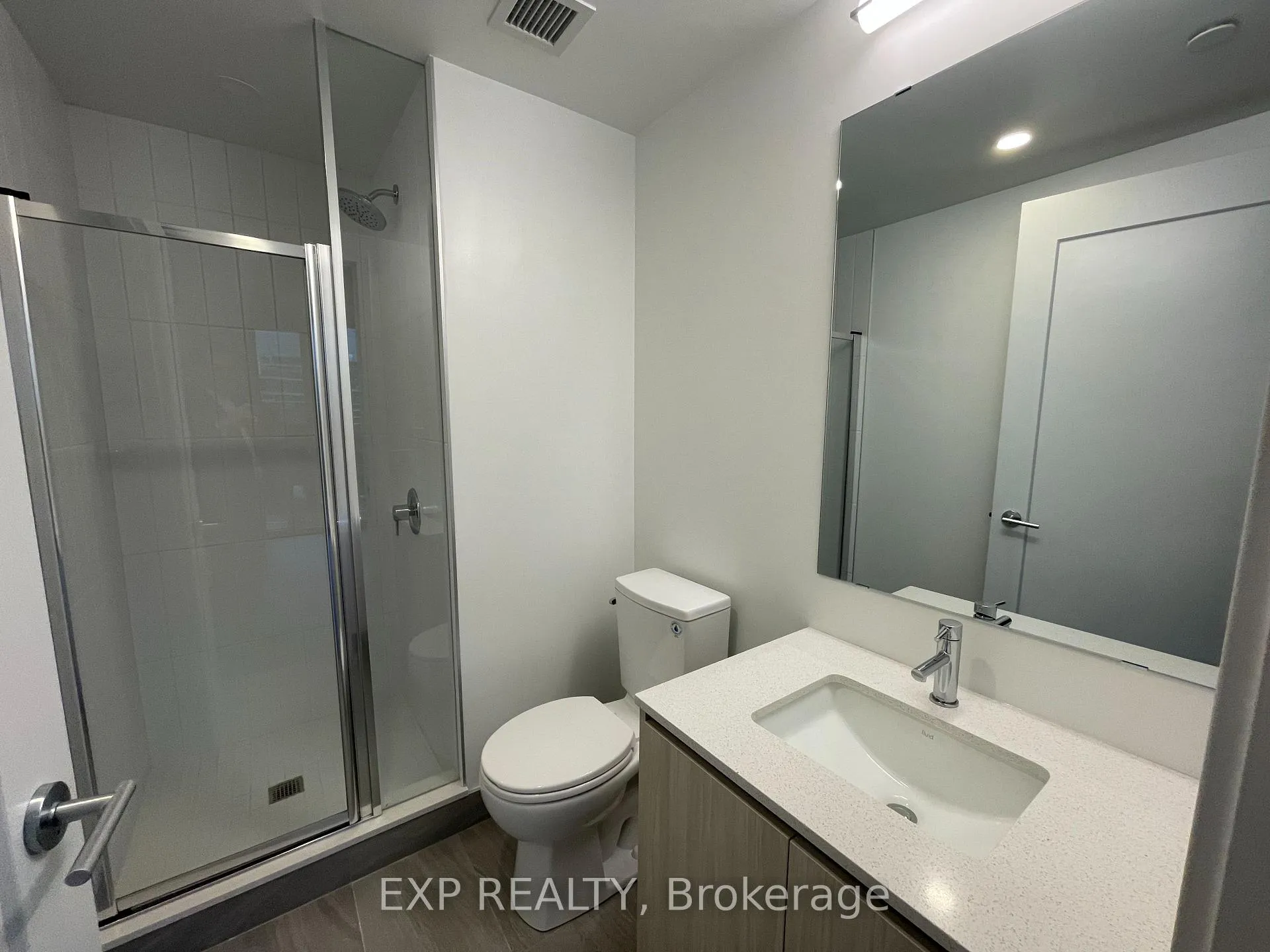 Photo 19 of Unit 521, 799 The Queensway, Etobicoke, Stonegate-Queensway — HOMEH