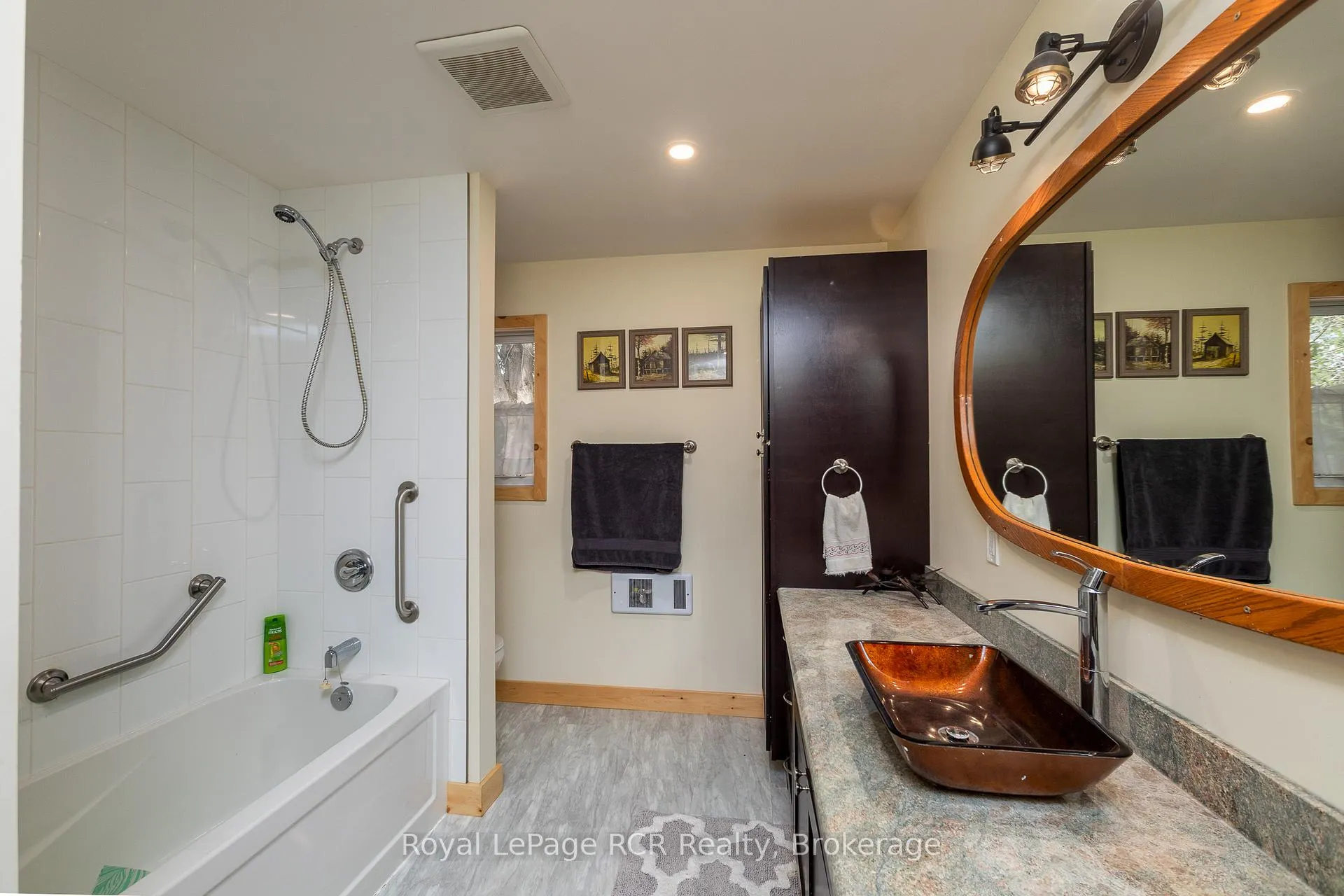 Photo 33 of 492963 Southgate Road 49, Southgate — HOMEH