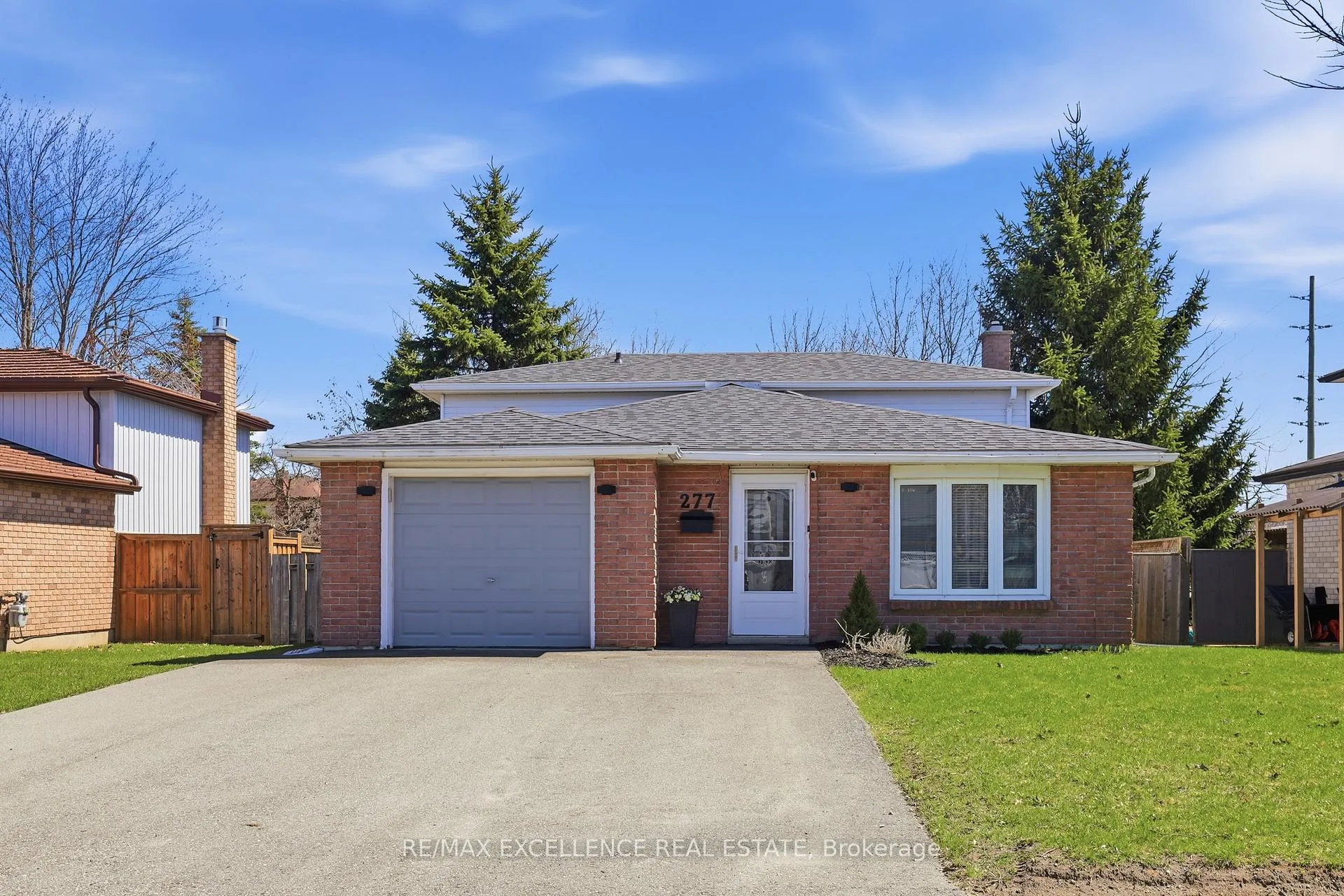 Photo 2 of 277 Nelson Street, Barrie, Grove East — HOMEH