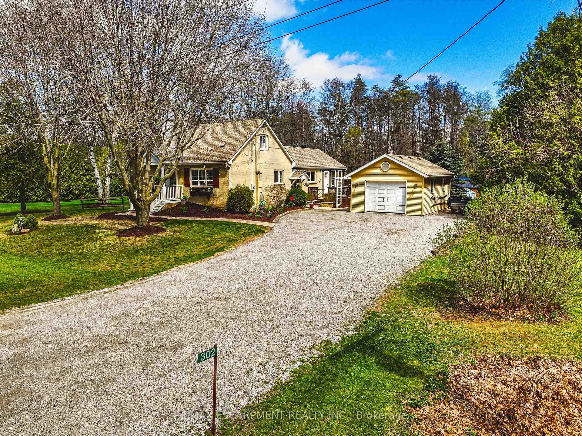 Front of 302 Fishers Glen Road