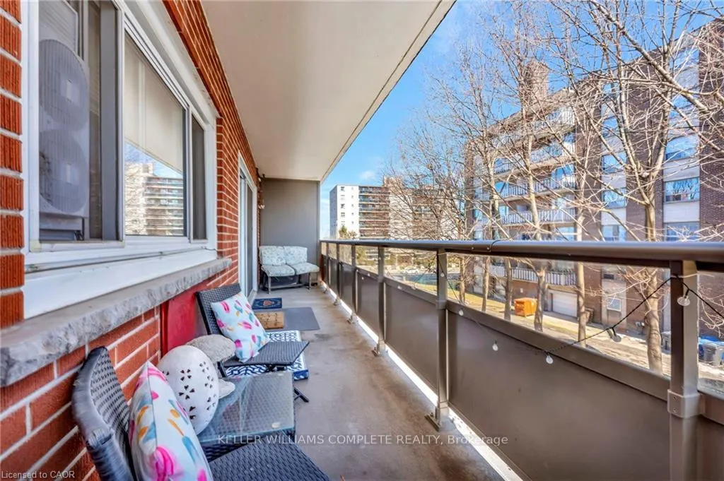 Photo 10 of Unit 307, 11 Woodman Drive S, Hamilton, Corman — HOMEH