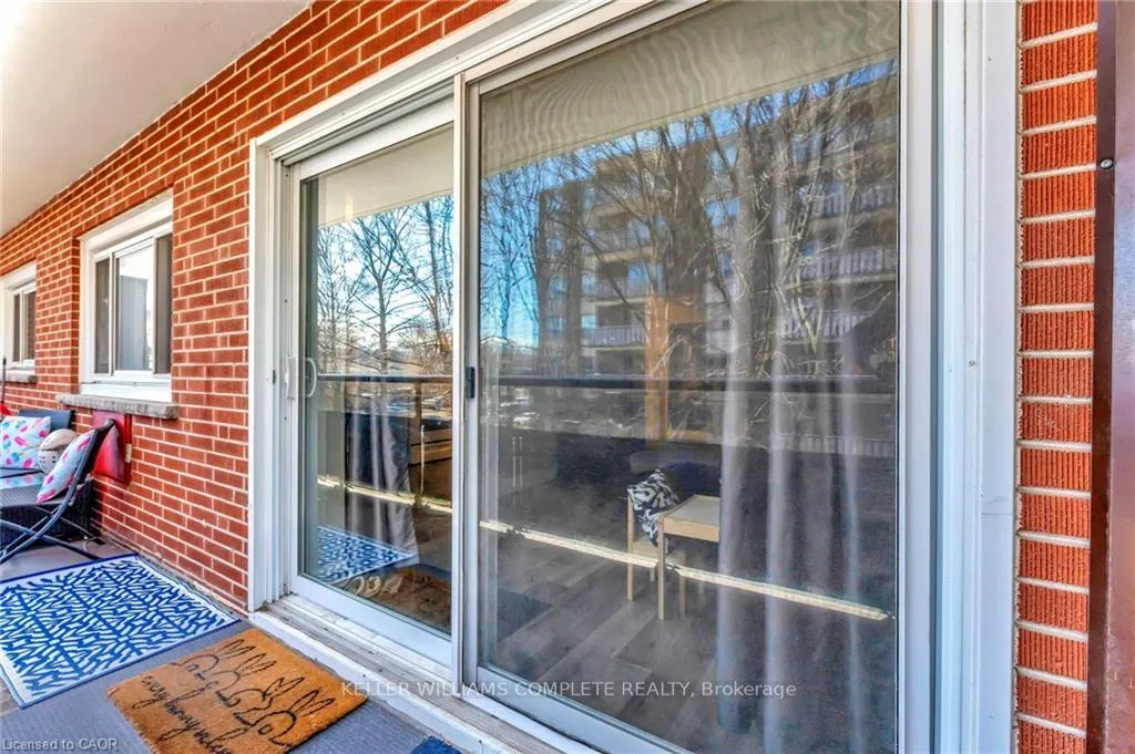 Photo 11 of Unit 307, 11 Woodman Drive S, Hamilton, Corman — HOMEH