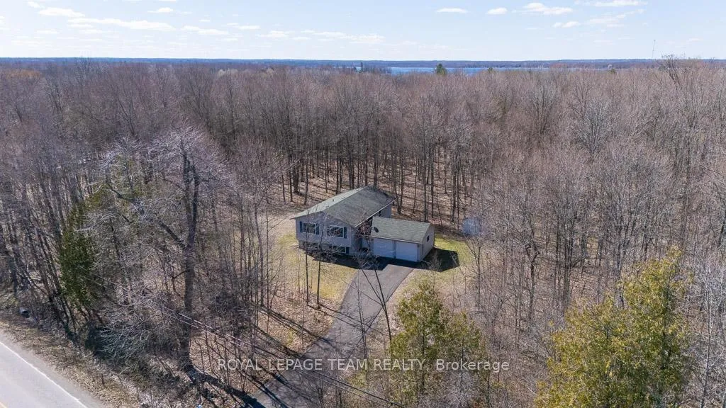 Photo 2 of 480 Lake Park Road, Beckwith, Beckwith Twp — HOMEH