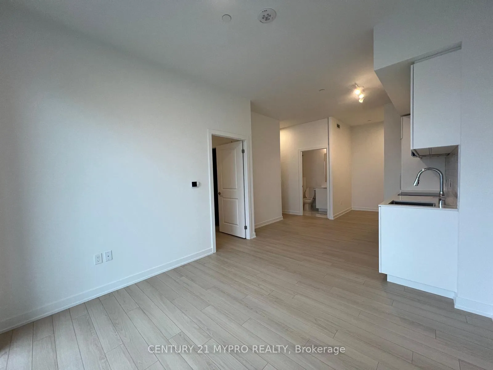 Photo 13 of Unit 1816, 15 Skyridge Drive, Brampton, Bram East — HOMEH