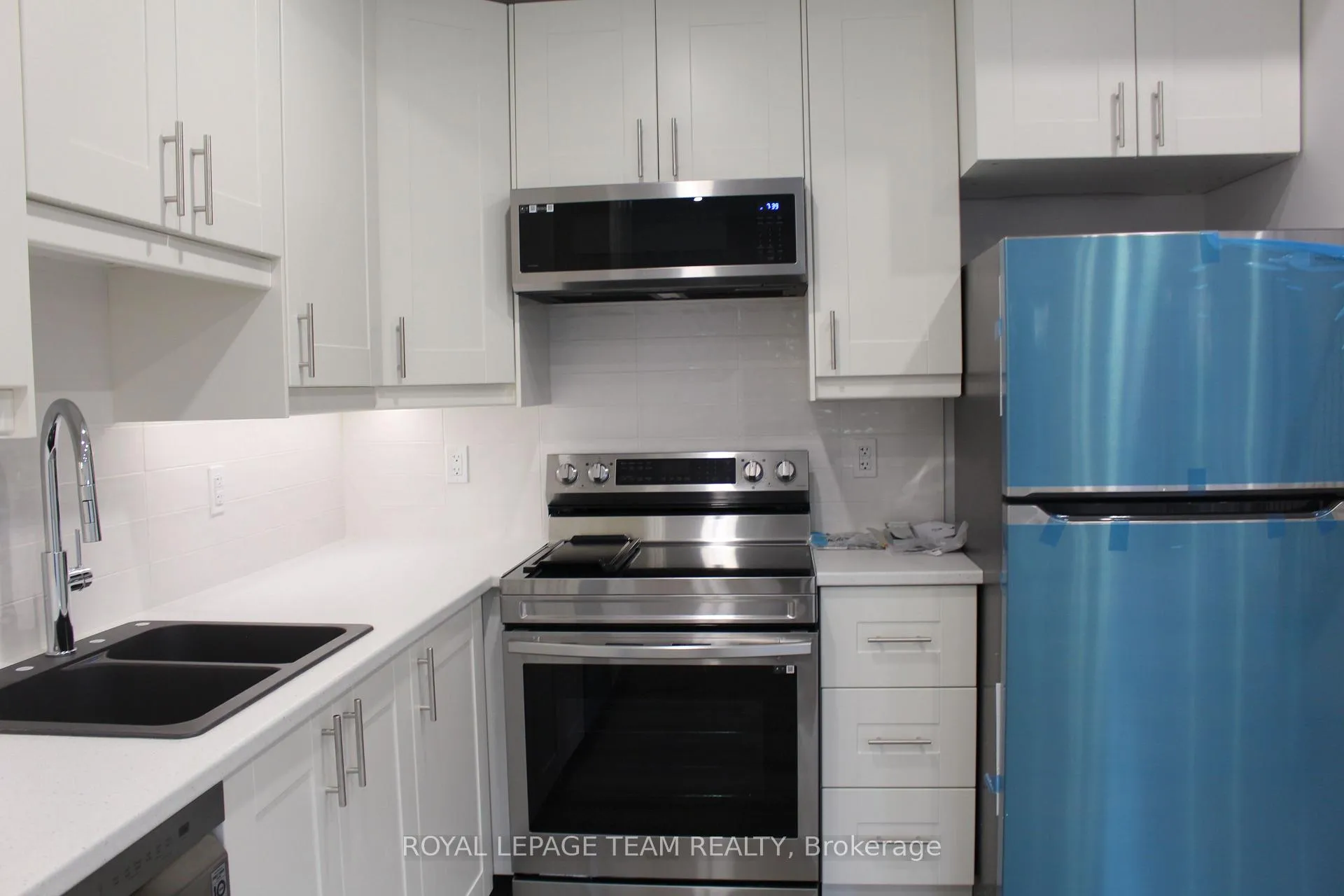 Photo 5 of Unit Unit A, 155 Longpre Street, Ottawa, Vanier — HOMEH