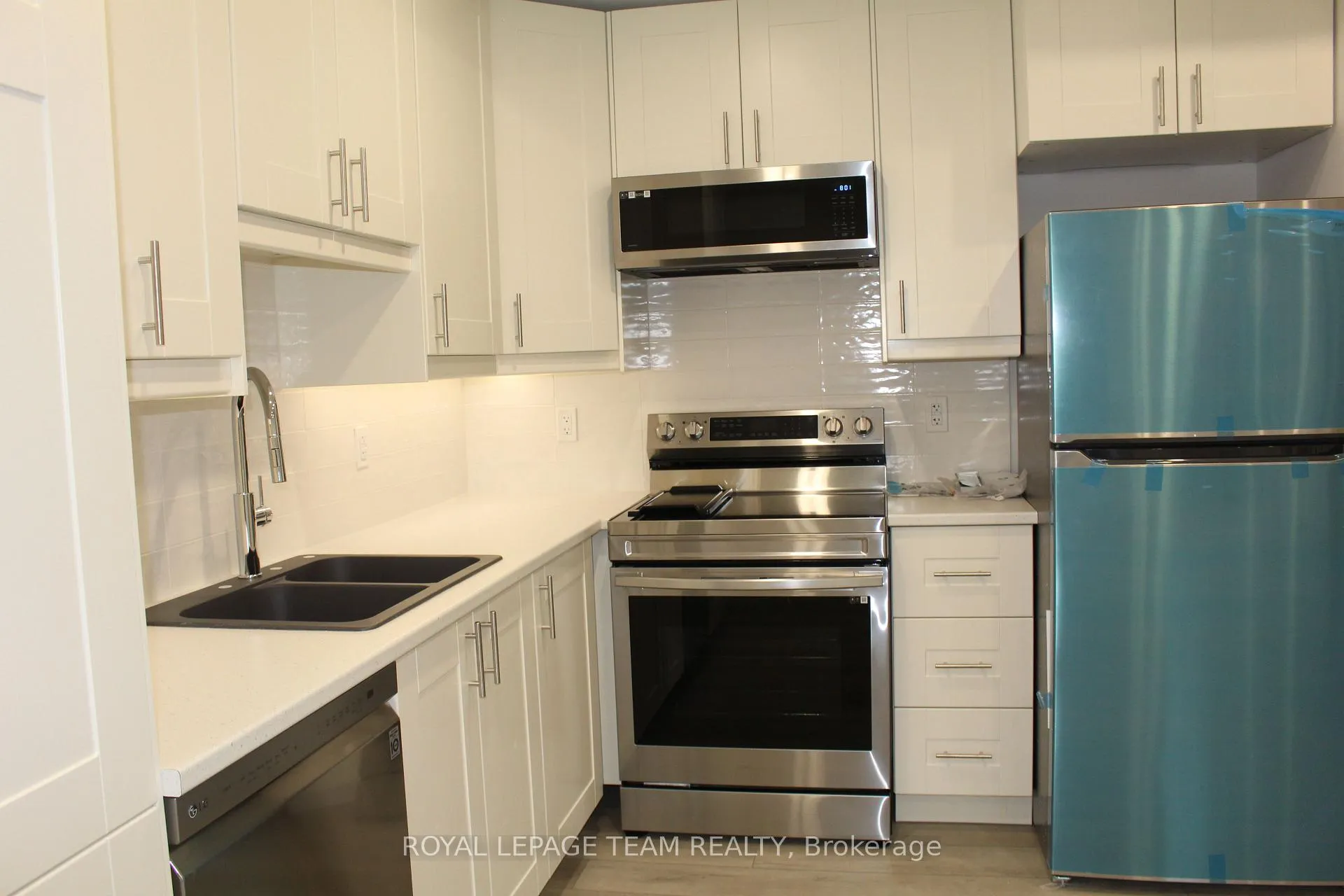Photo 6 of Unit Unit A, 155 Longpre Street, Ottawa, Vanier — HOMEH