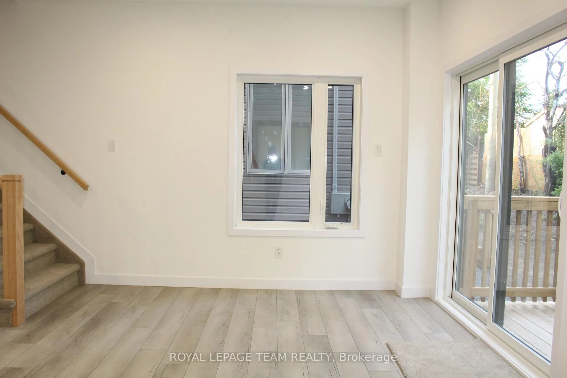 Photo 13 of Unit Unit A, 155 Longpre Street, Ottawa, Vanier — HOMEH