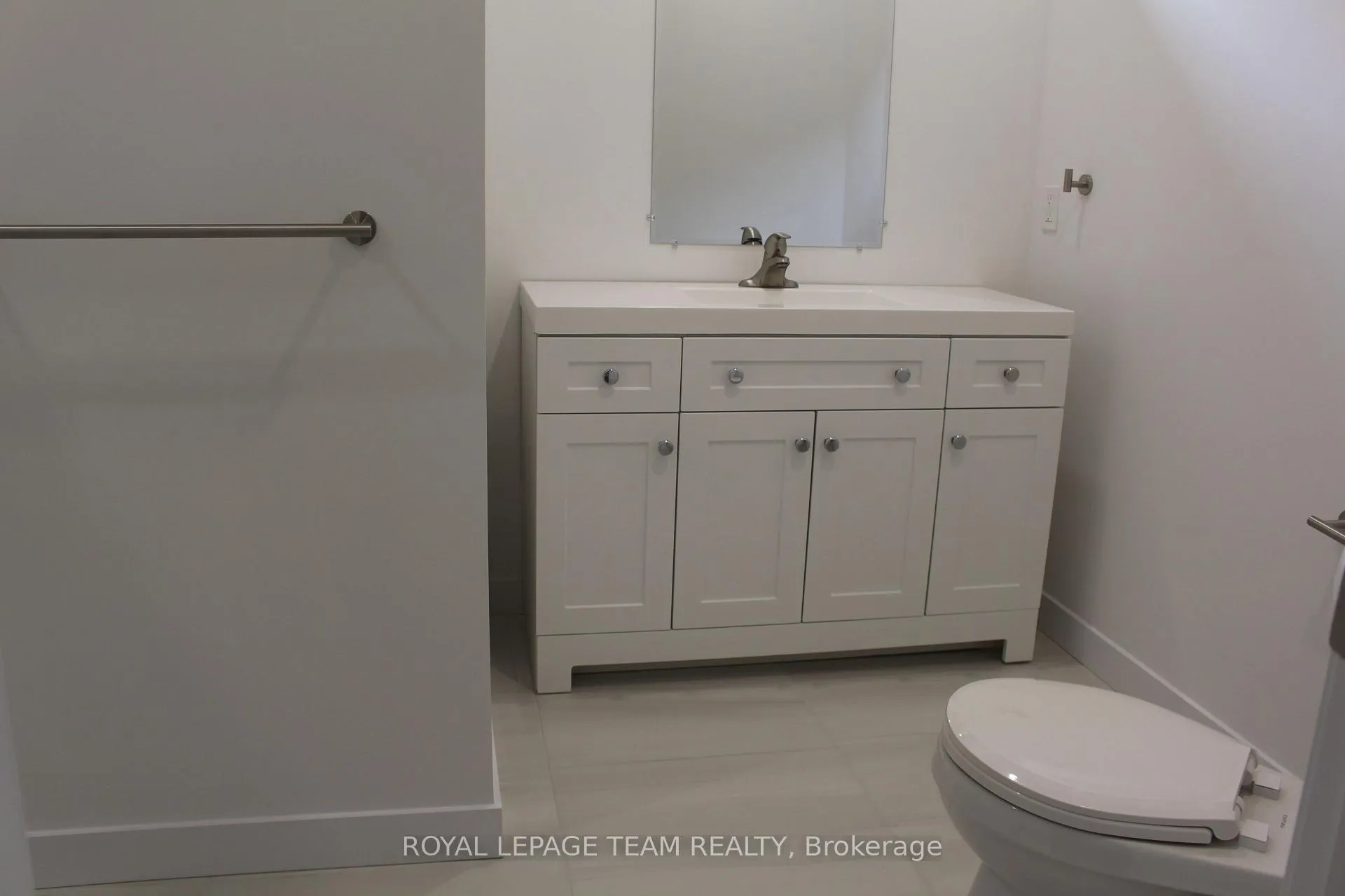 Photo 19 of Unit Unit A, 155 Longpre Street, Ottawa, Vanier — HOMEH
