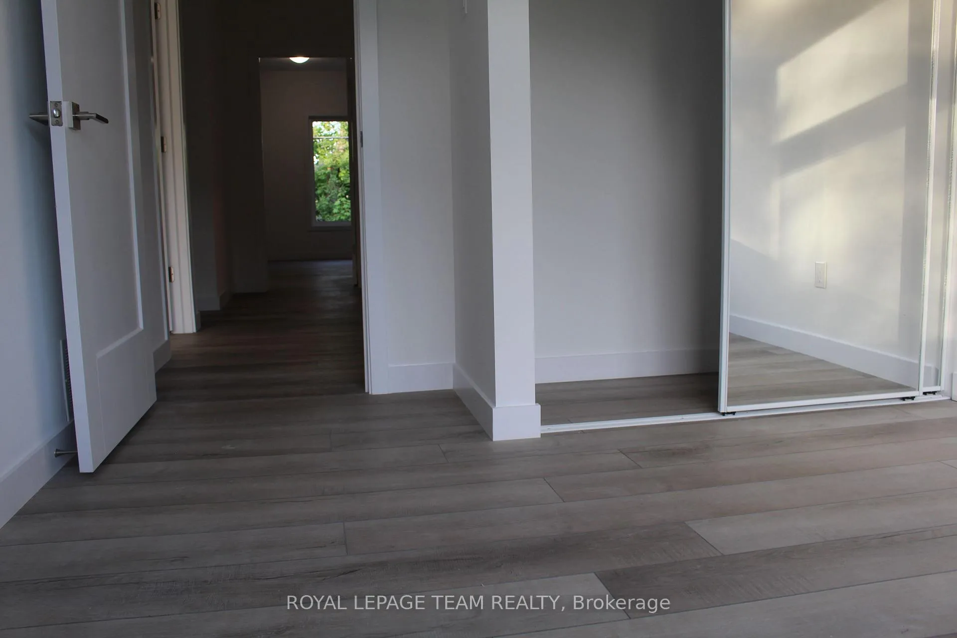 Photo 26 of Unit Unit A, 155 Longpre Street, Ottawa, Vanier — HOMEH