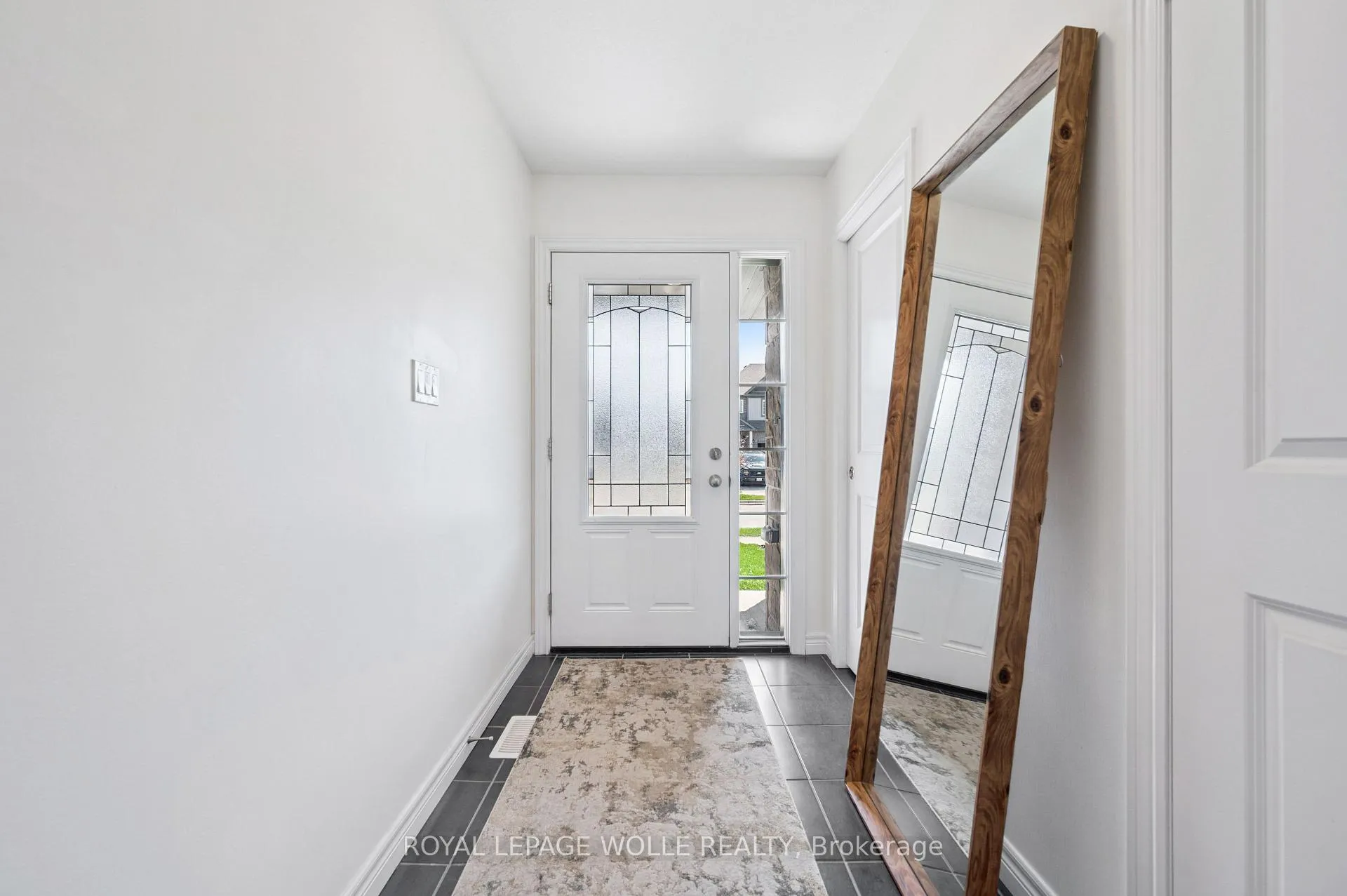 Photo 6 of 26 Isaac Street, Woolwich — HOMEH