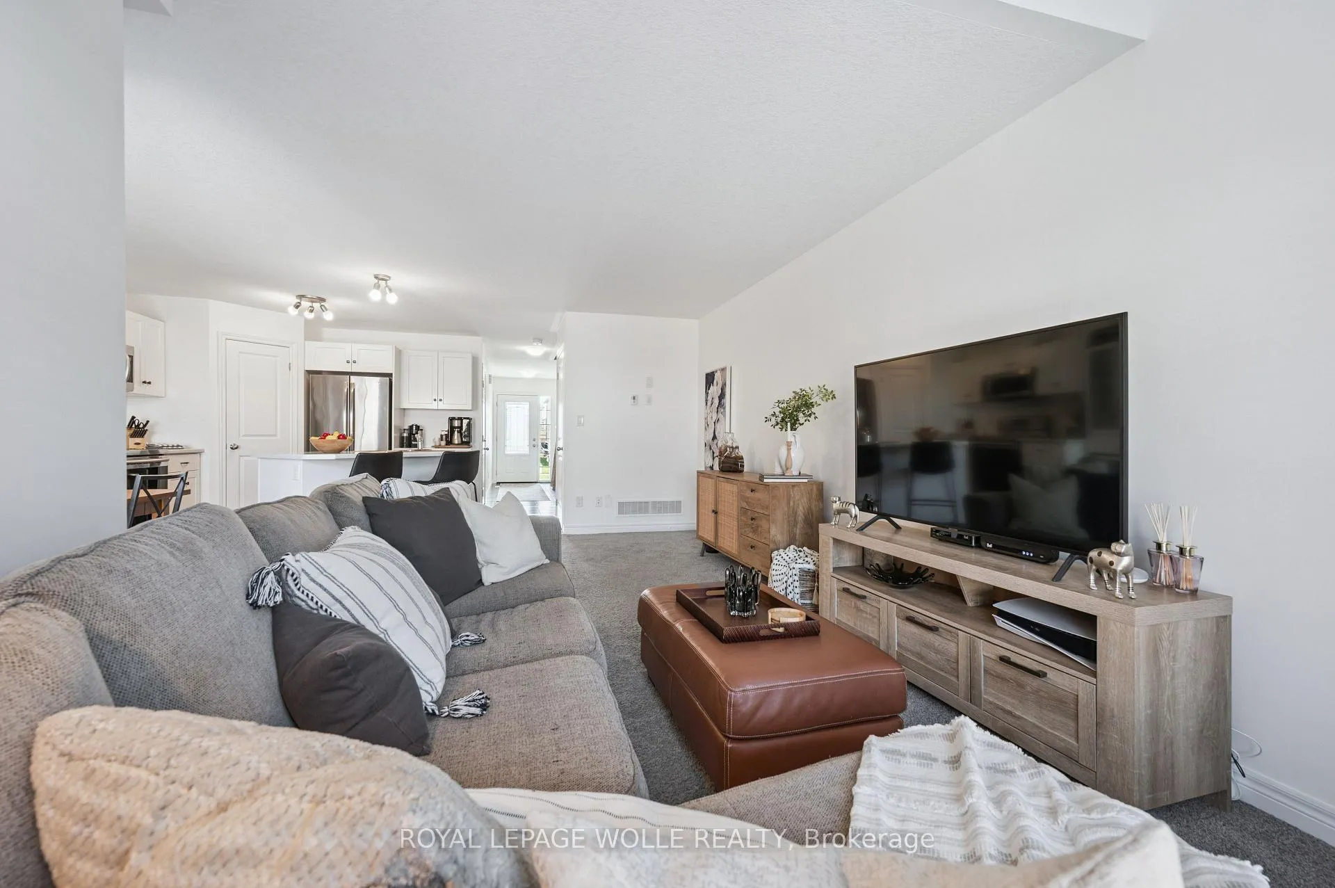 Photo 20 of 26 Isaac Street, Woolwich — HOMEH