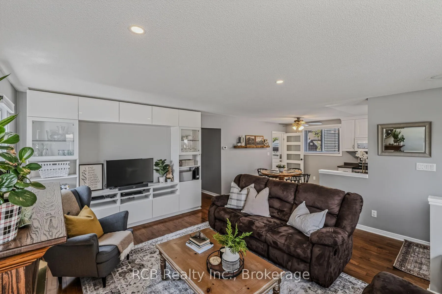 Photo 15 of 8 Coulbeck Road, Brantford — HOMEH