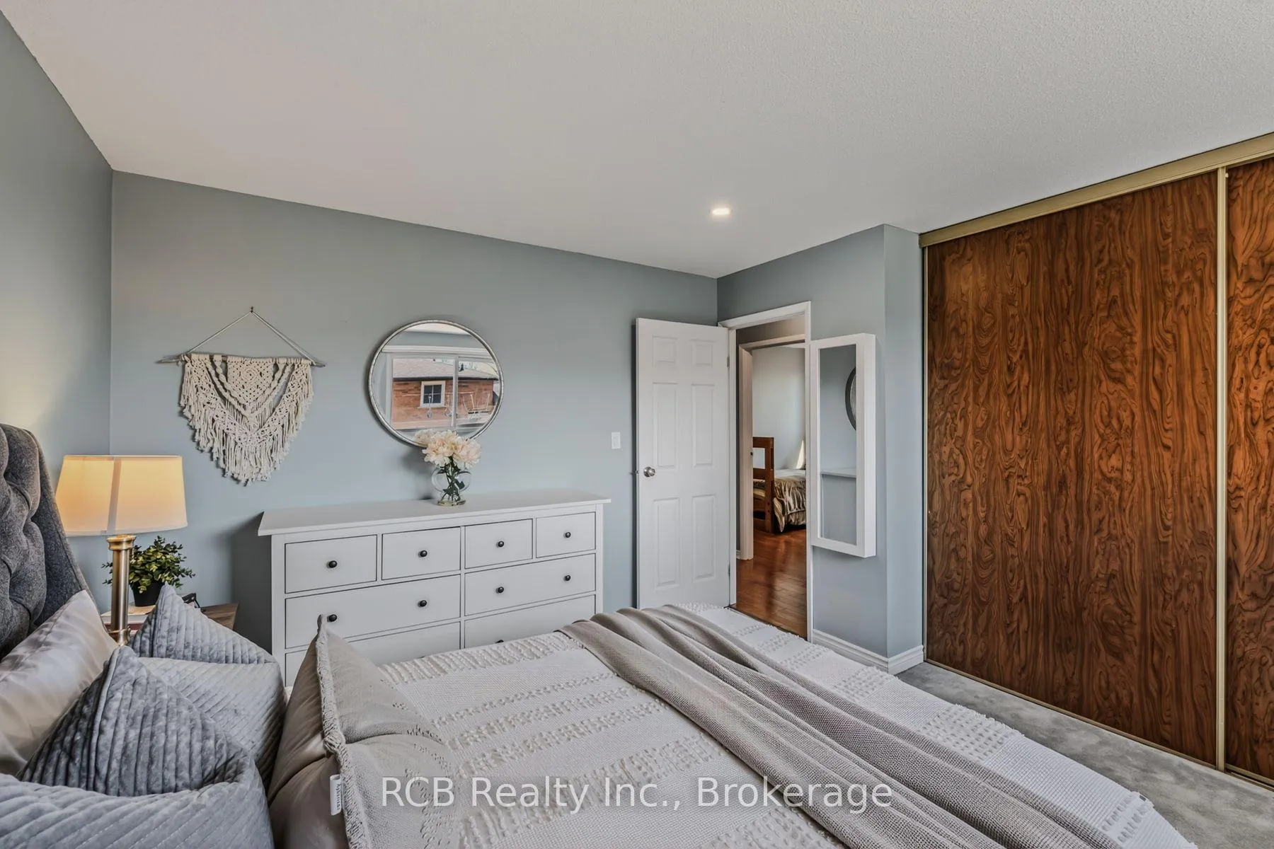 Photo 27 of 8 Coulbeck Road, Brantford — HOMEH