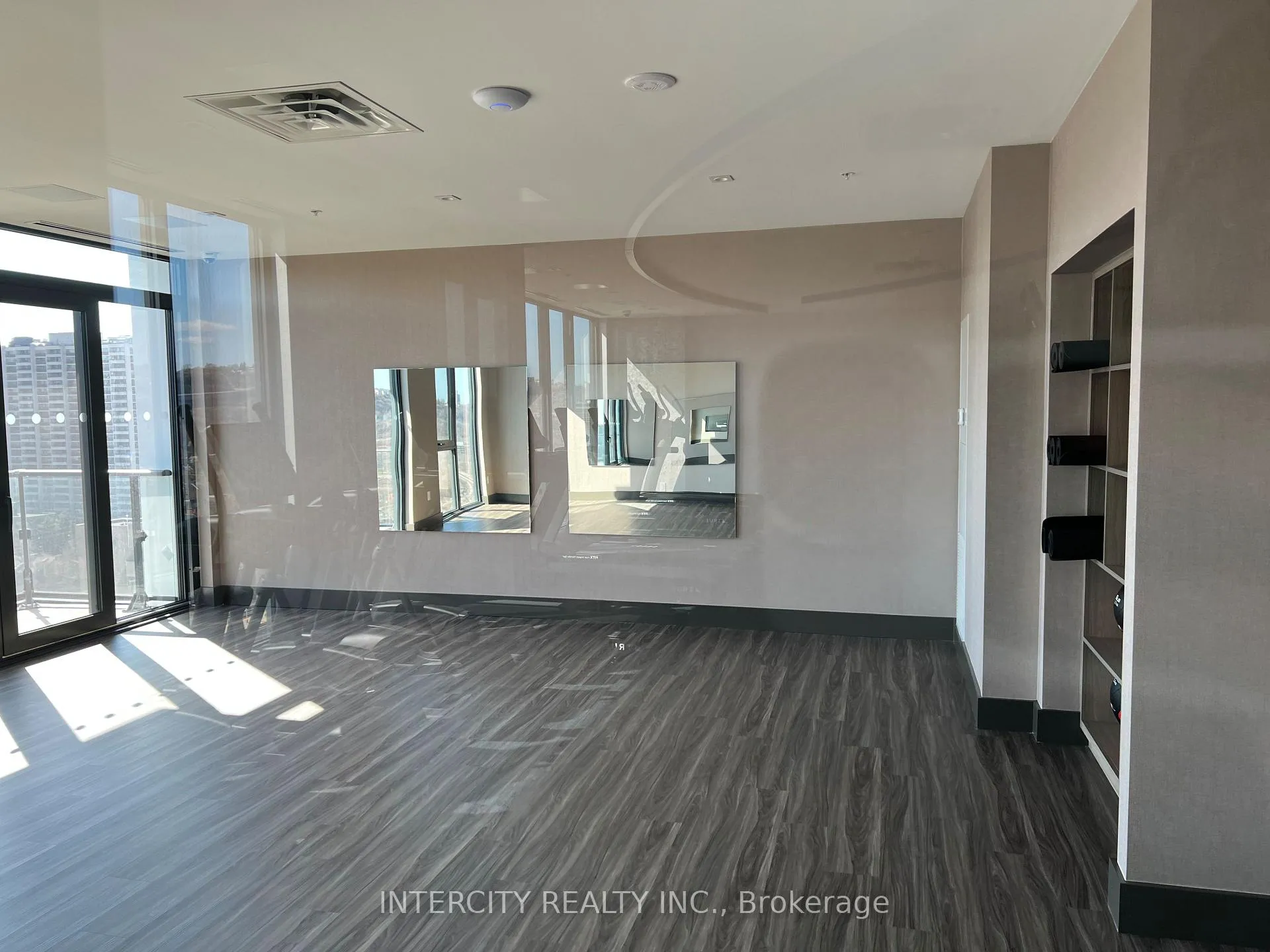 Photo 19 of Unit 312, 75 James Street S, Hamilton, Corktown — HOMEH