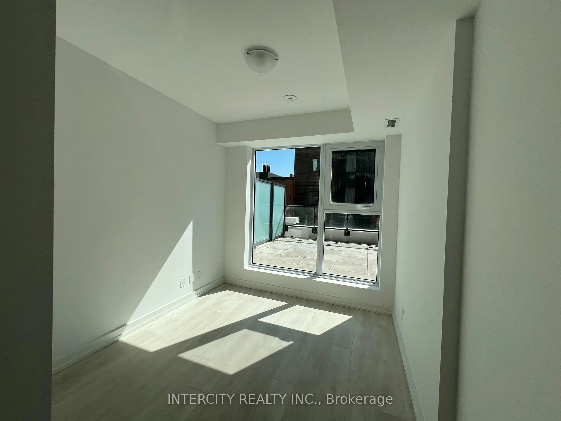 Photo 28 of Unit 312, 75 James Street S, Hamilton, Corktown — HOMEH