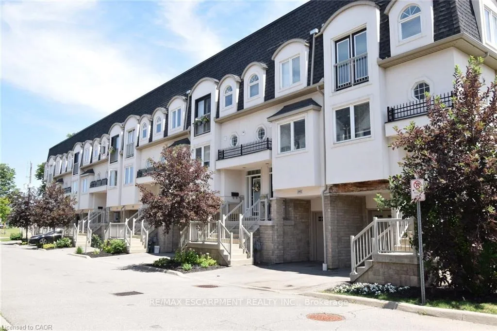 Photo 1 of 2458 Scholars Common, Burlington, Mountainside — HOMEH