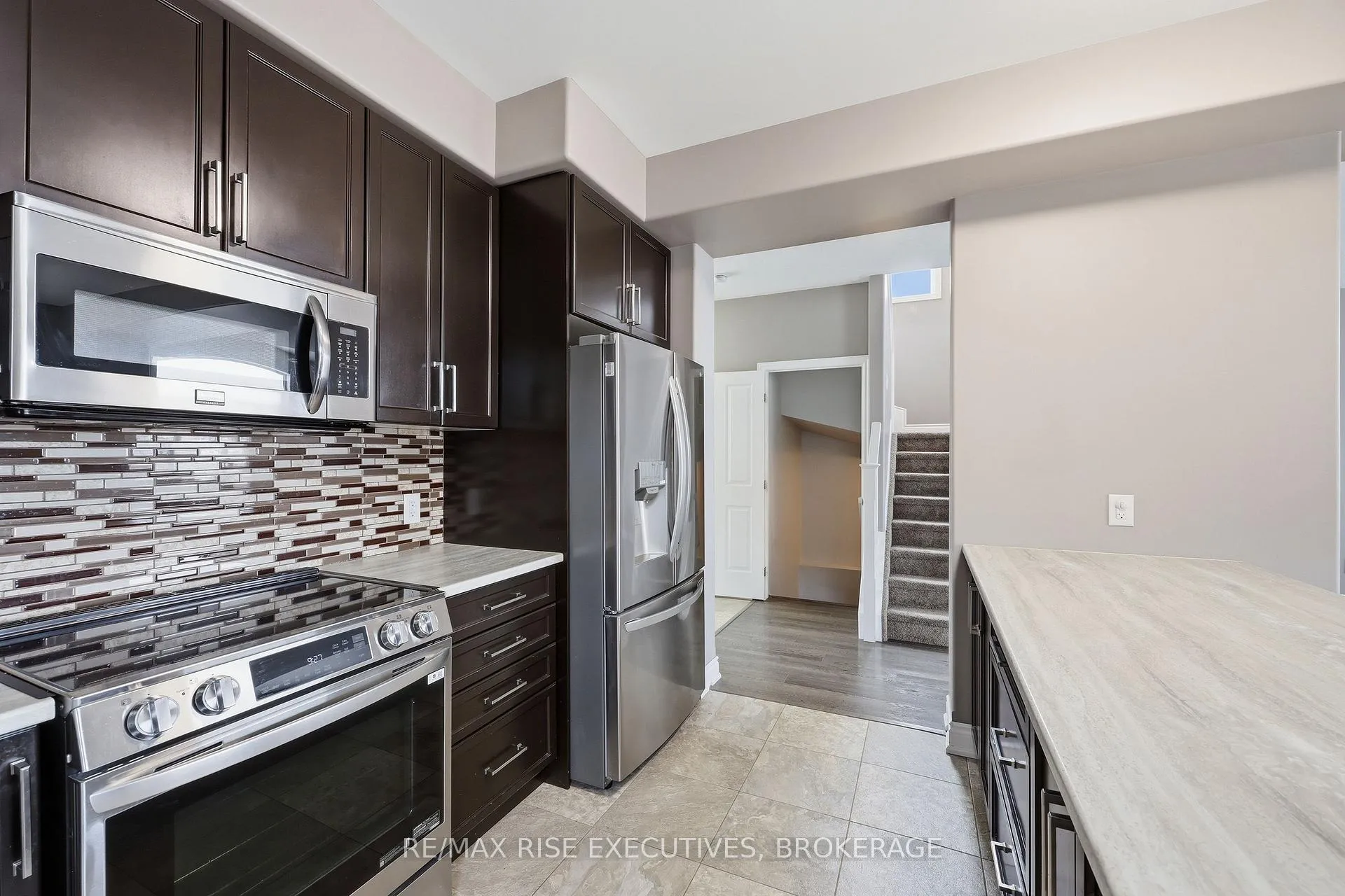 Photo 9 of 203 Kildare Avenue, Loyalist, Amherstview — HOMEH