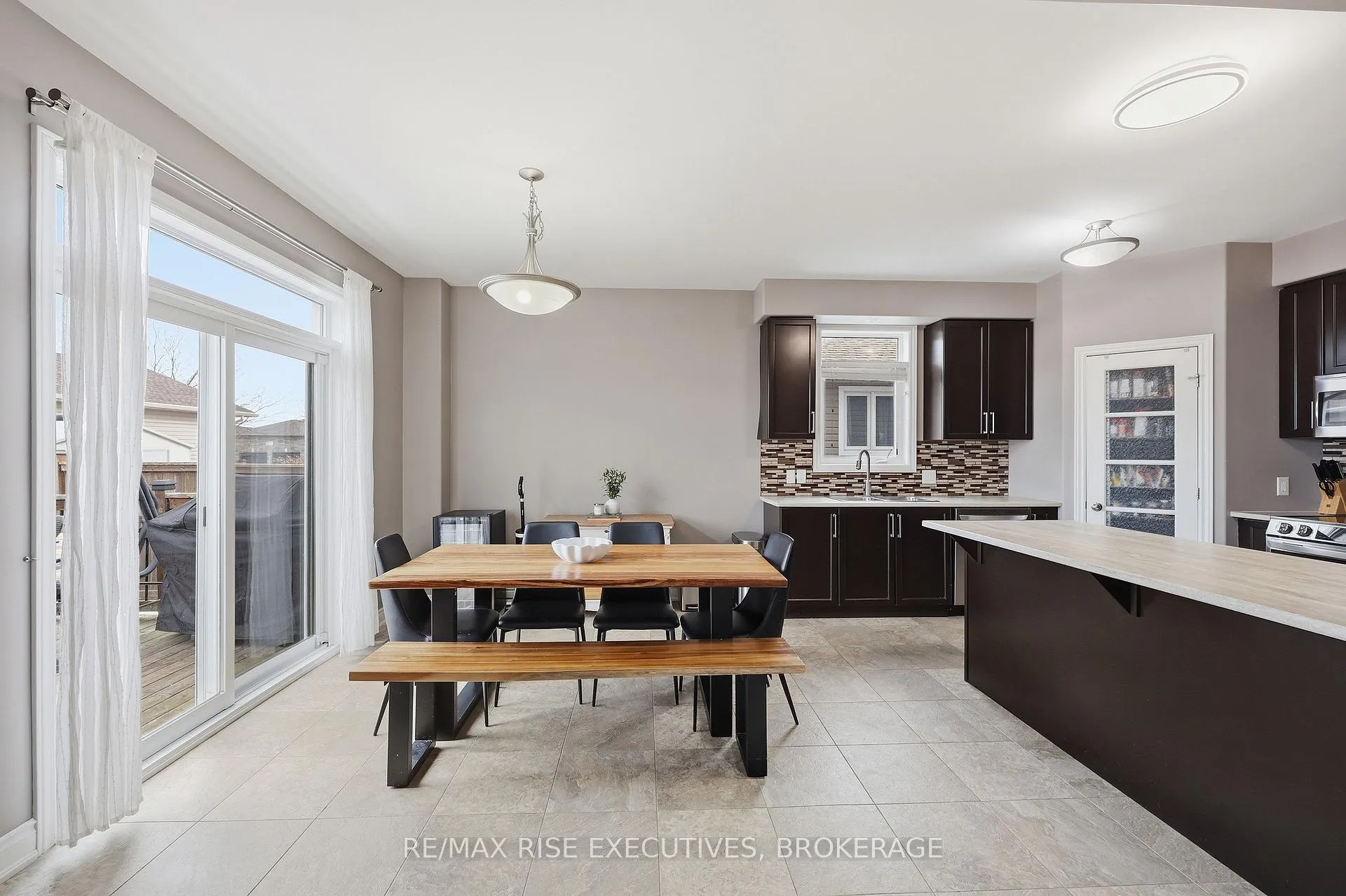 Photo 13 of 203 Kildare Avenue, Loyalist, Amherstview — HOMEH