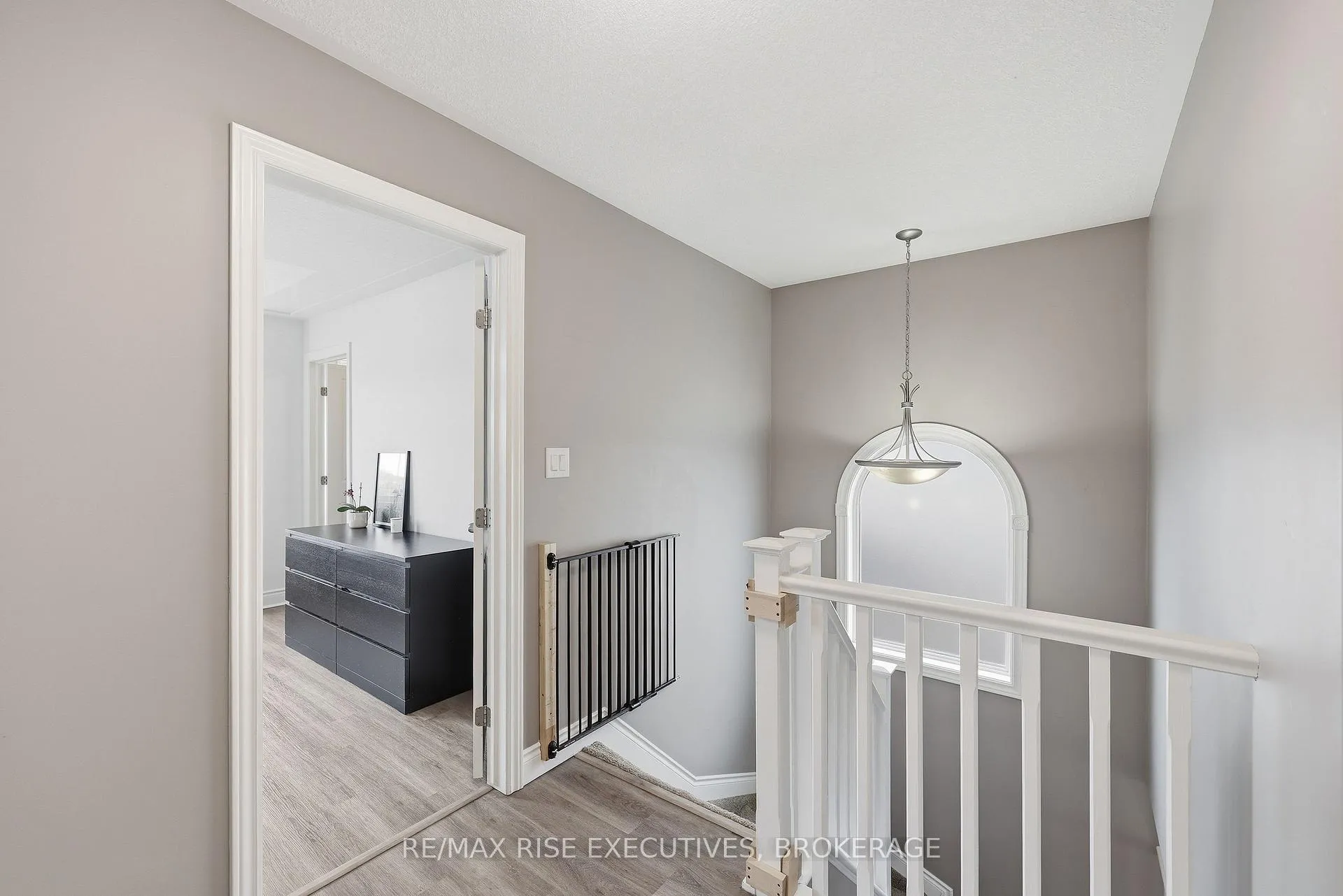 Photo 18 of 203 Kildare Avenue, Loyalist, Amherstview — HOMEH