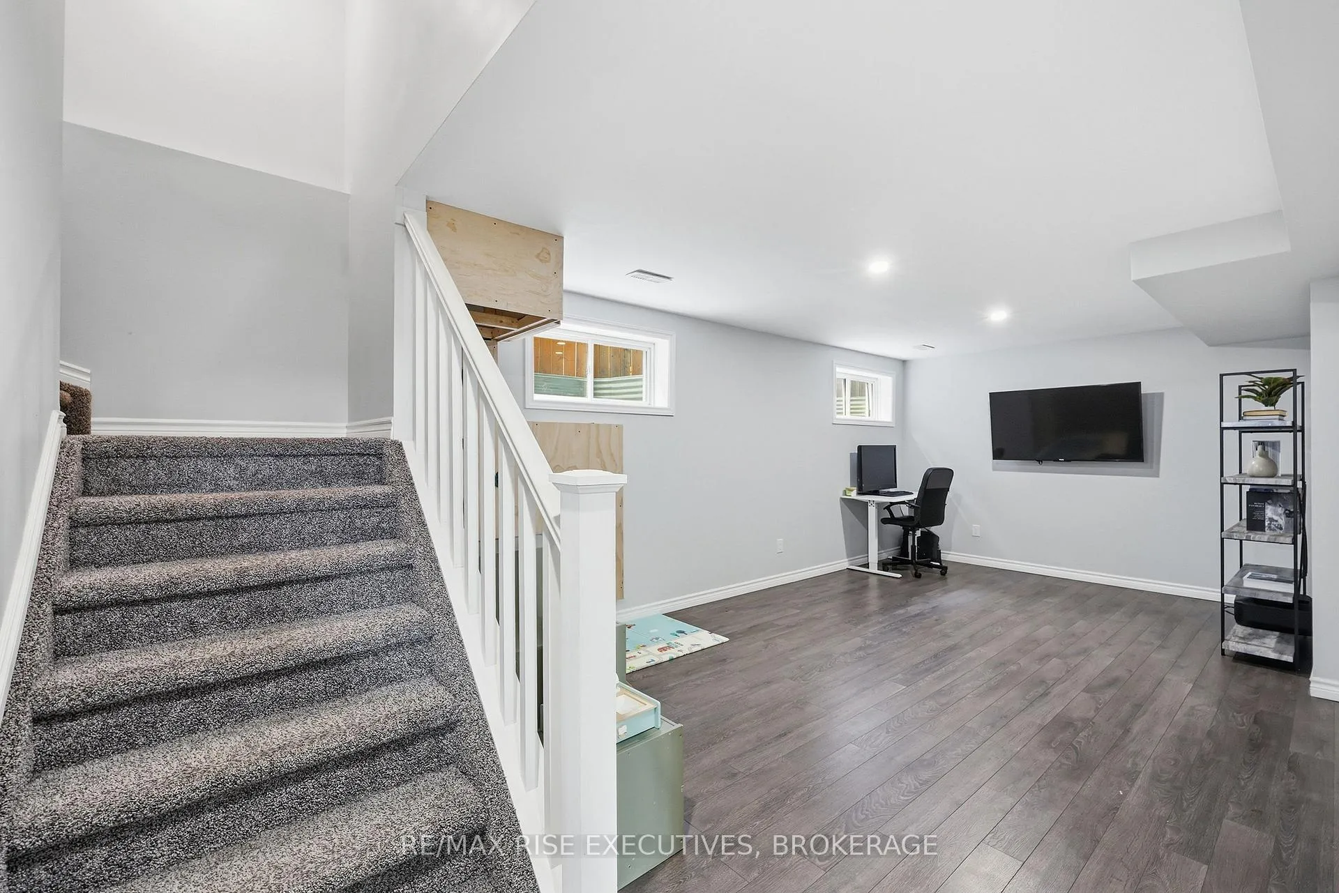 Photo 31 of 203 Kildare Avenue, Loyalist, Amherstview — HOMEH