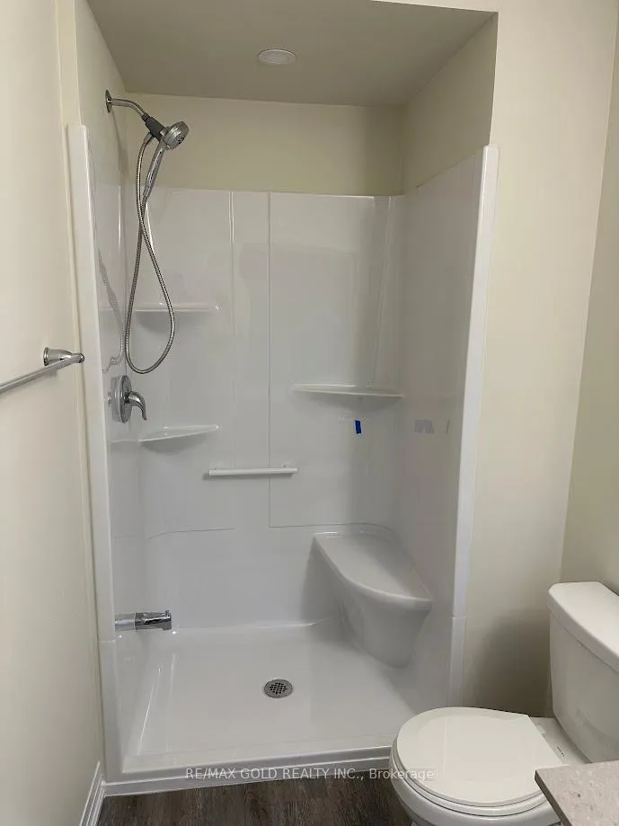 Photo 16 of Unit 45, 185 Bedrock Drive, Hamilton, Stoney Creek Mountain — HOMEH