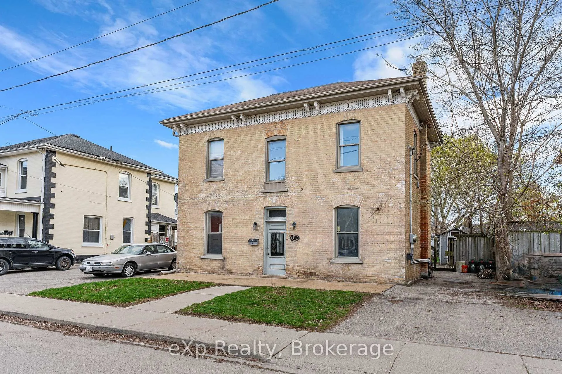 Photo 2 of 12 Fleet Street, Brantford, Downtown Core — HOMEH