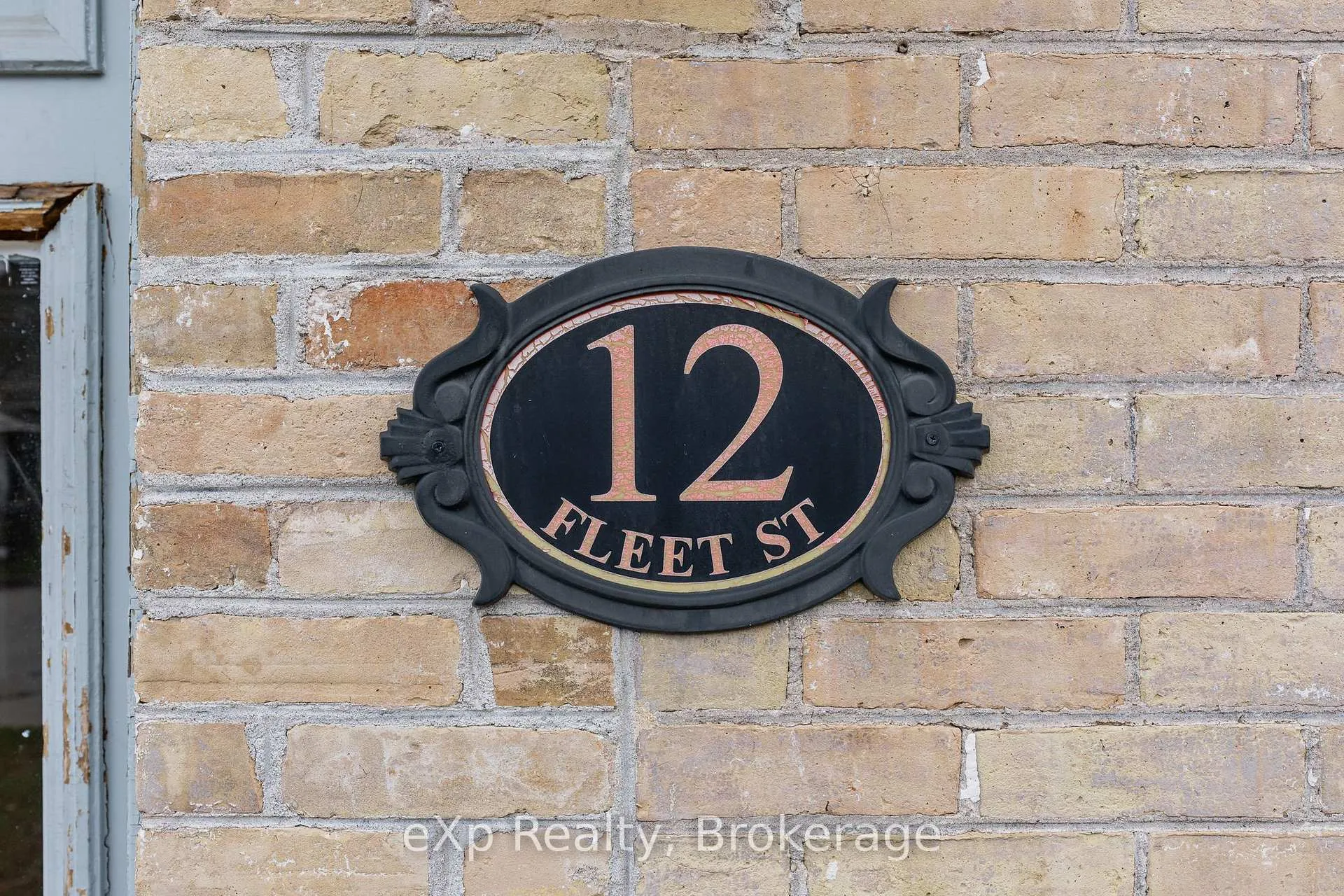 Photo 3 of 12 Fleet Street, Brantford, Downtown Core — HOMEH