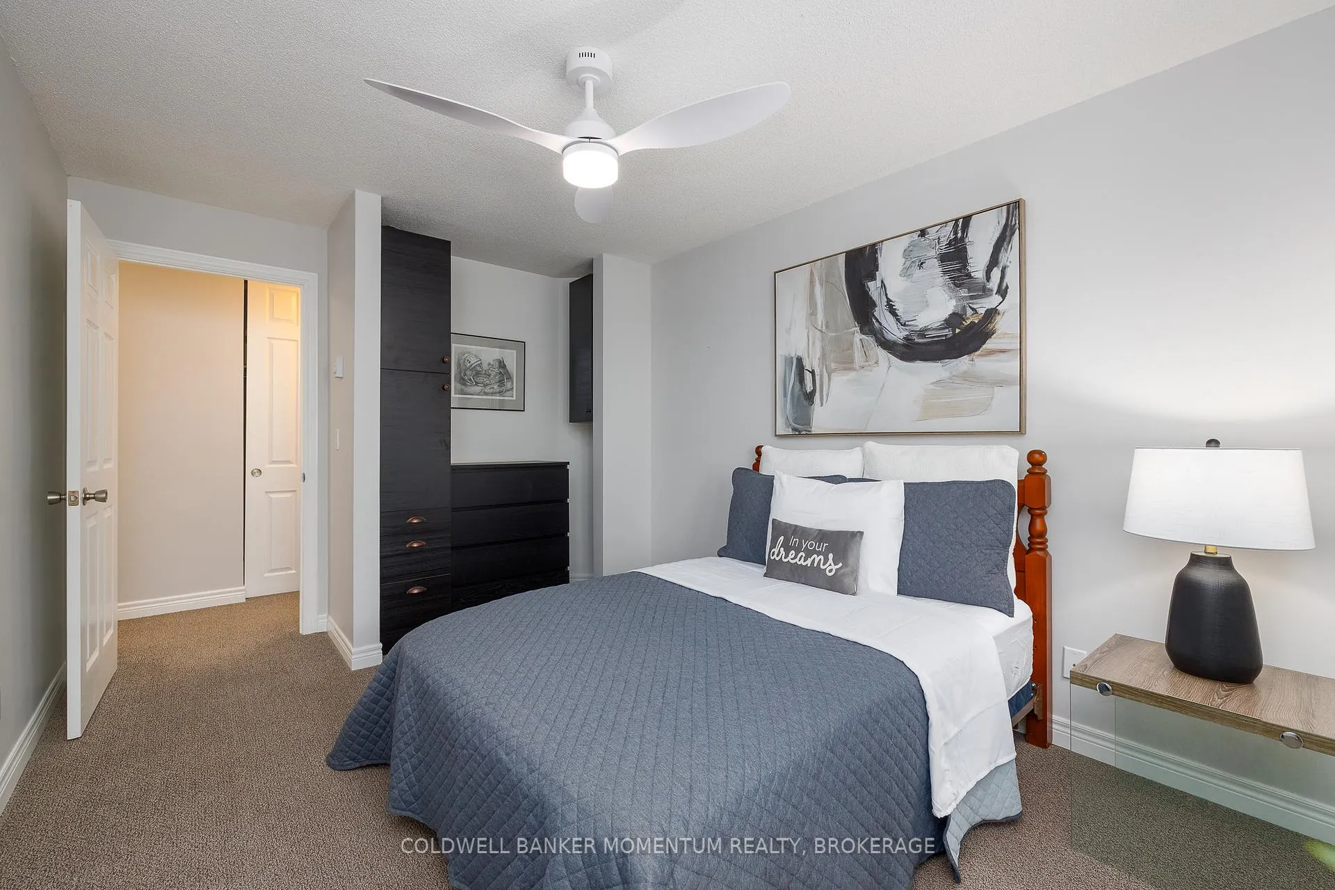 Photo 13 of Unit 206, 6 Niagara Street, Grimsby, Grimsby West — HOMEH