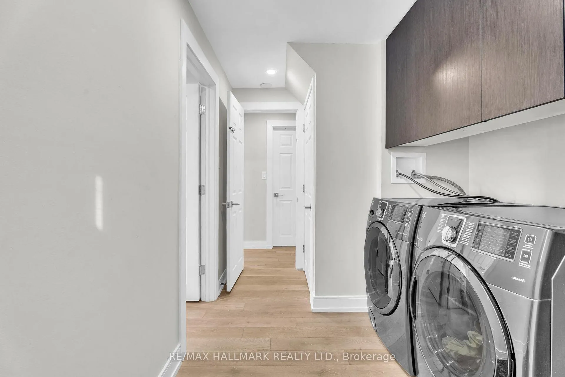 Photo 19 of 58 Normark Drive, Markham, Royal Orchard — HOMEH