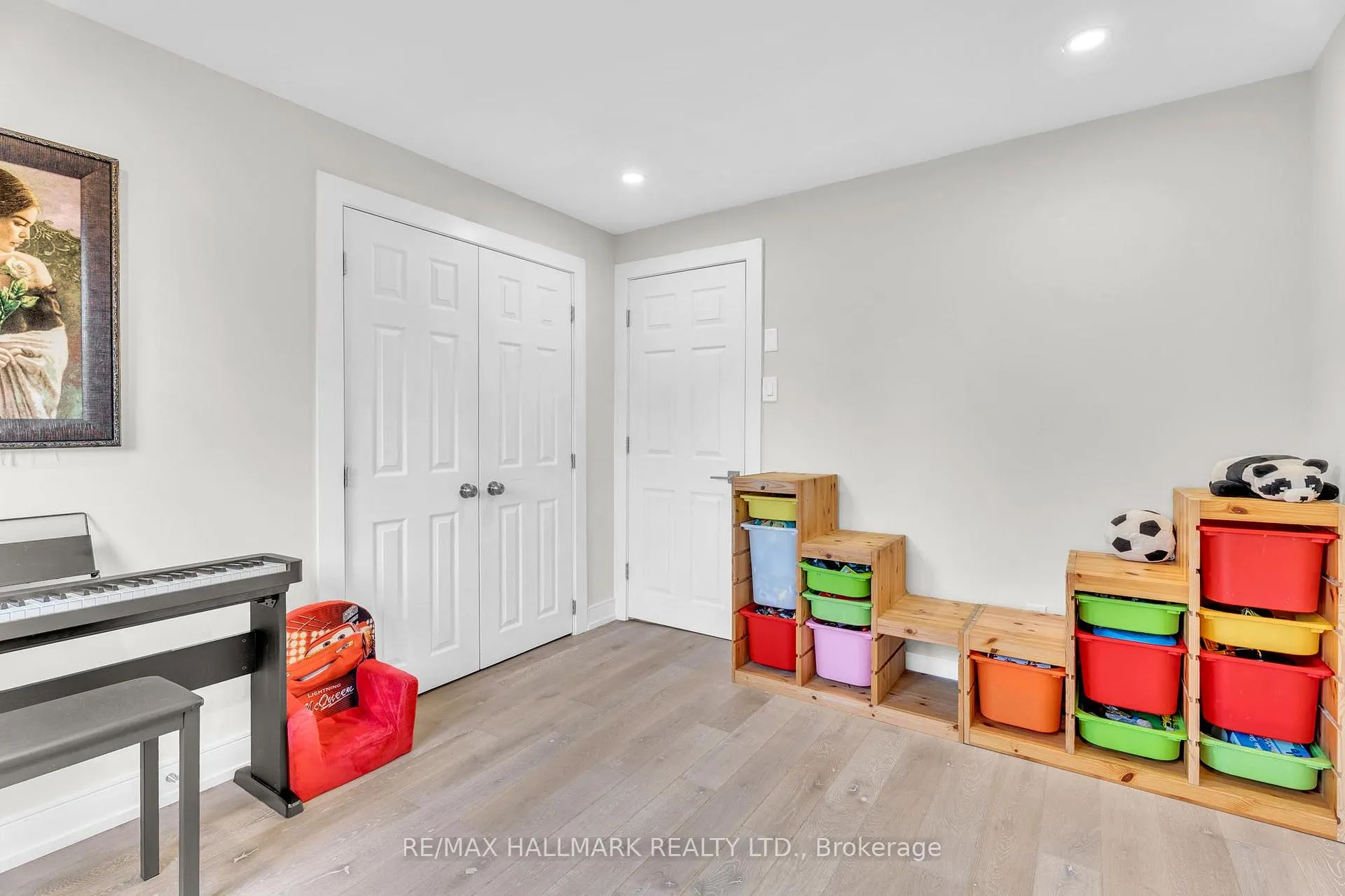 Photo 21 of 58 Normark Drive, Markham, Royal Orchard — HOMEH
