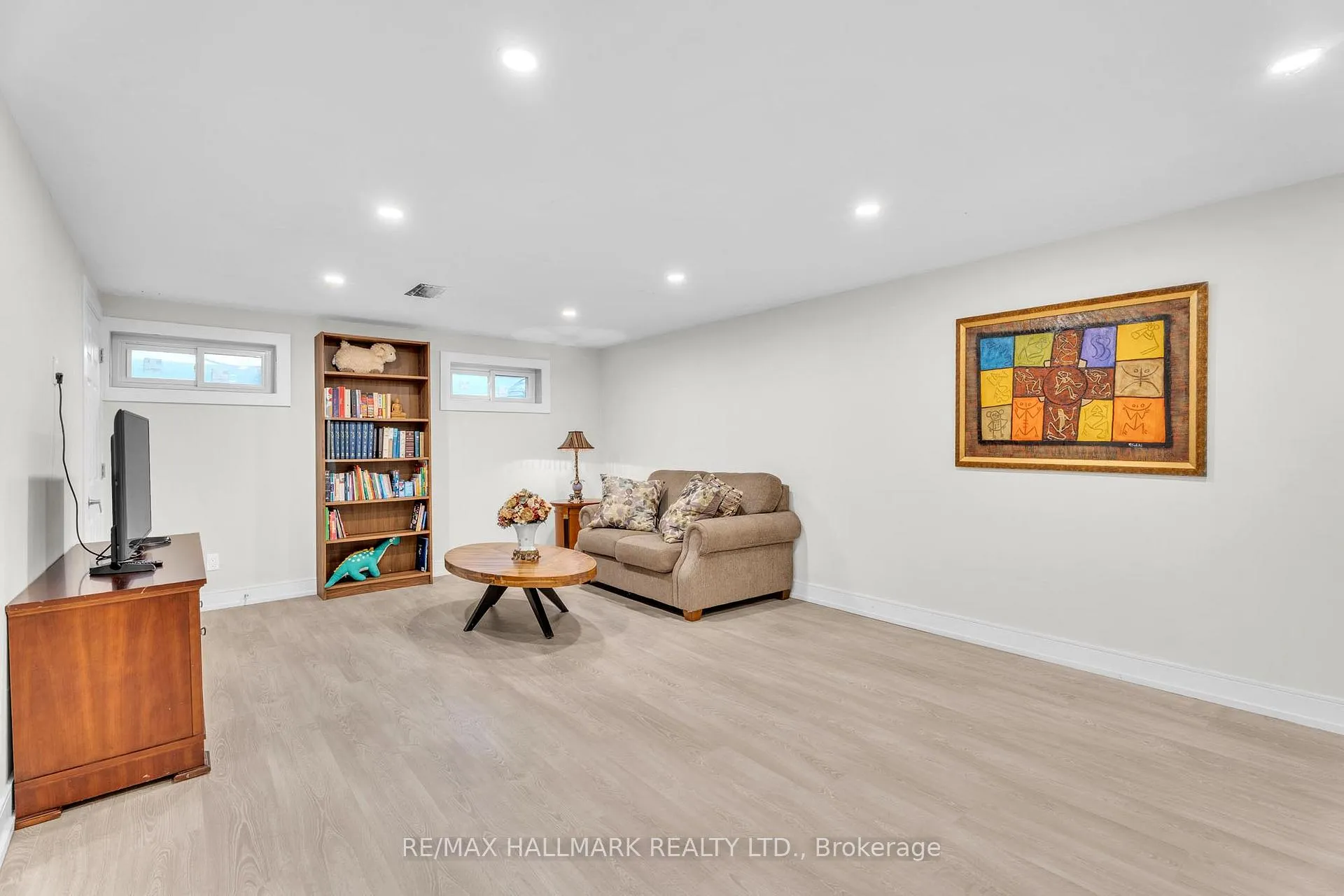 Photo 25 of 58 Normark Drive, Markham, Royal Orchard — HOMEH