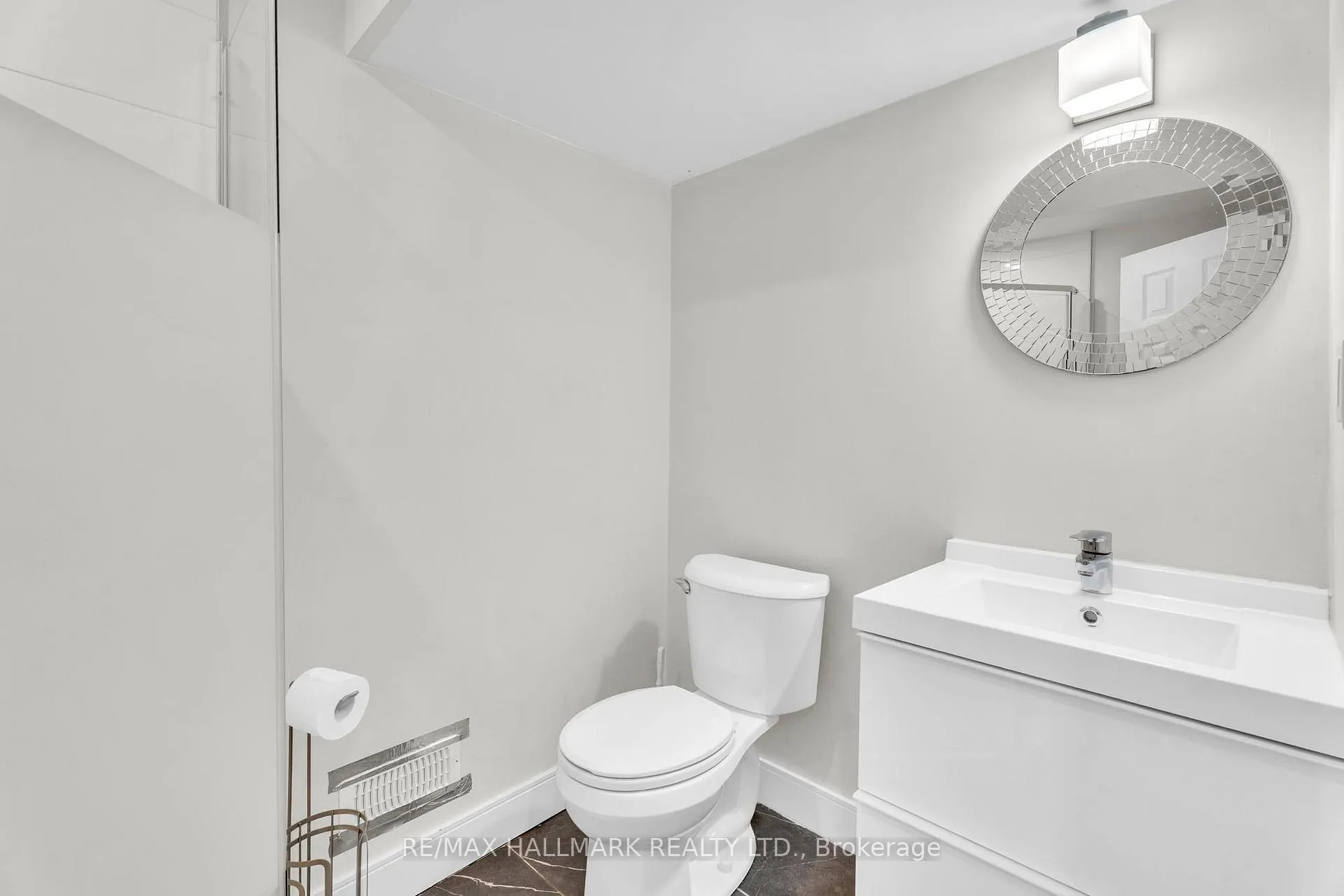 Photo 29 of 58 Normark Drive, Markham, Royal Orchard — HOMEH